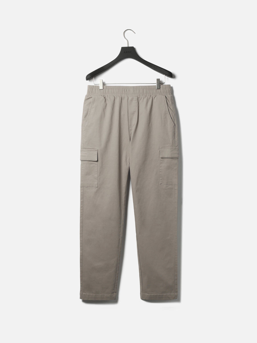 Relaxed Fit Chino Trouser in Taupe