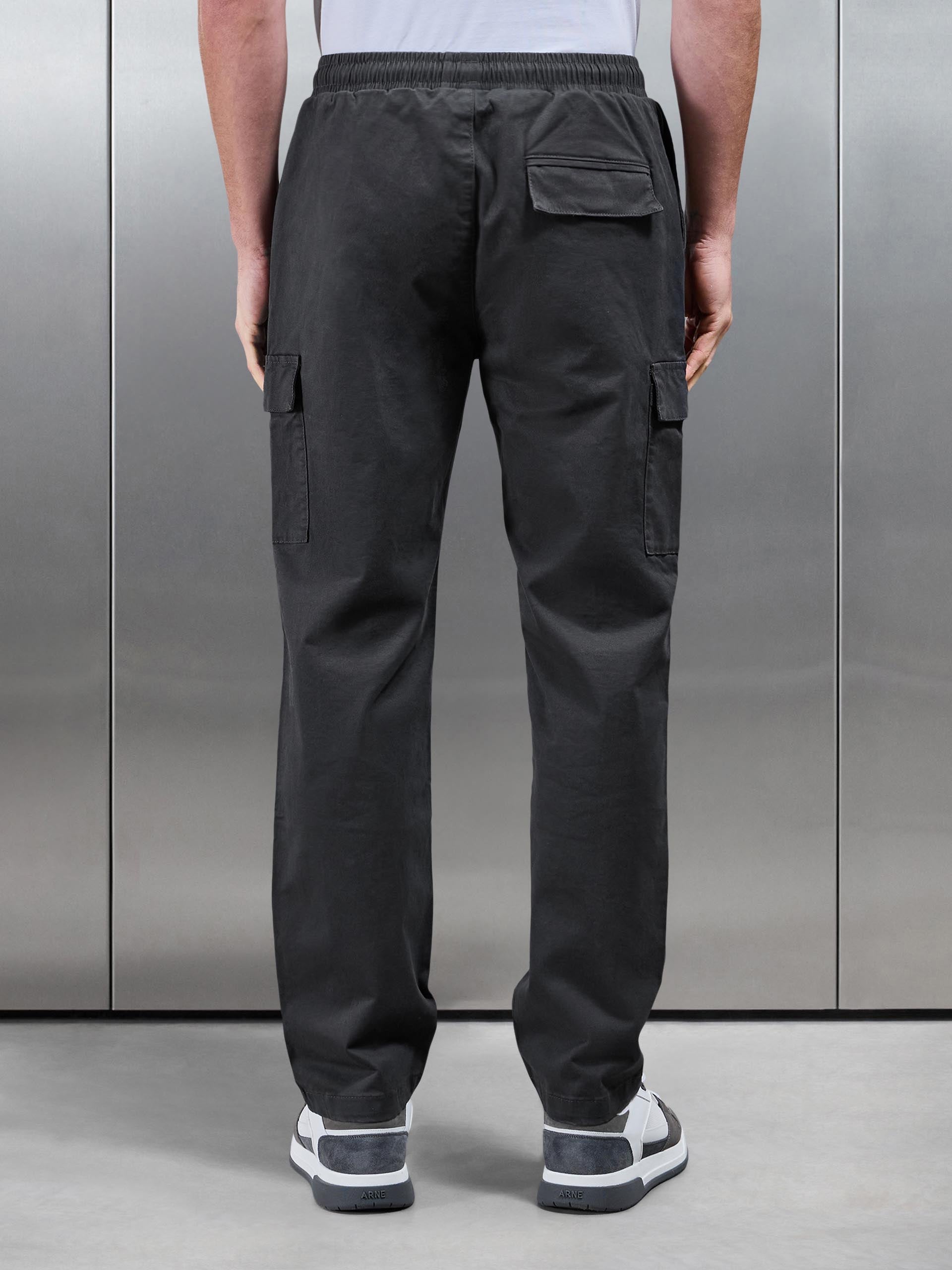 Relaxed Fit Cotton Cargo Pant In Grey