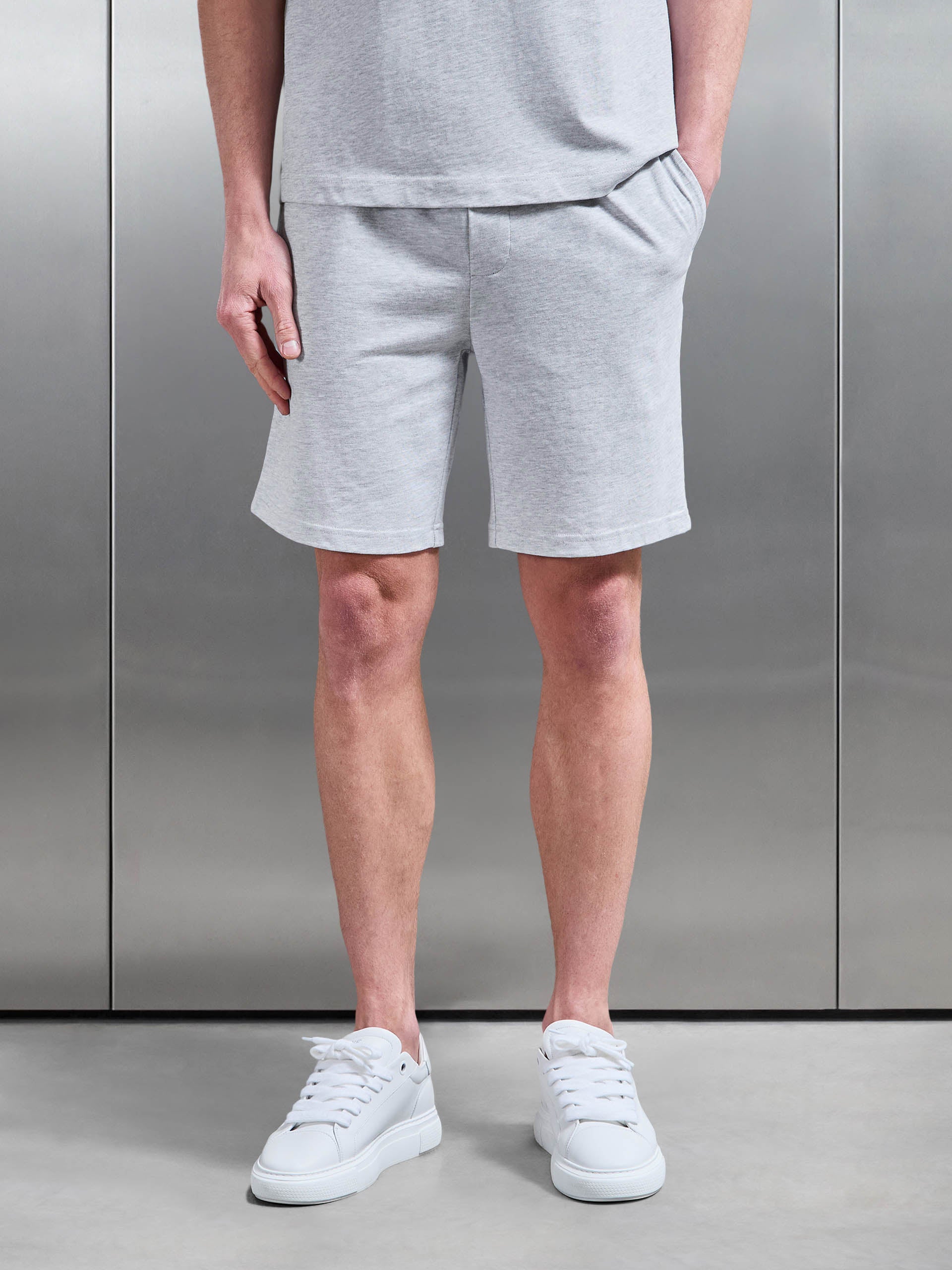 Relaxed Fit Cotton Short in Marl Grey