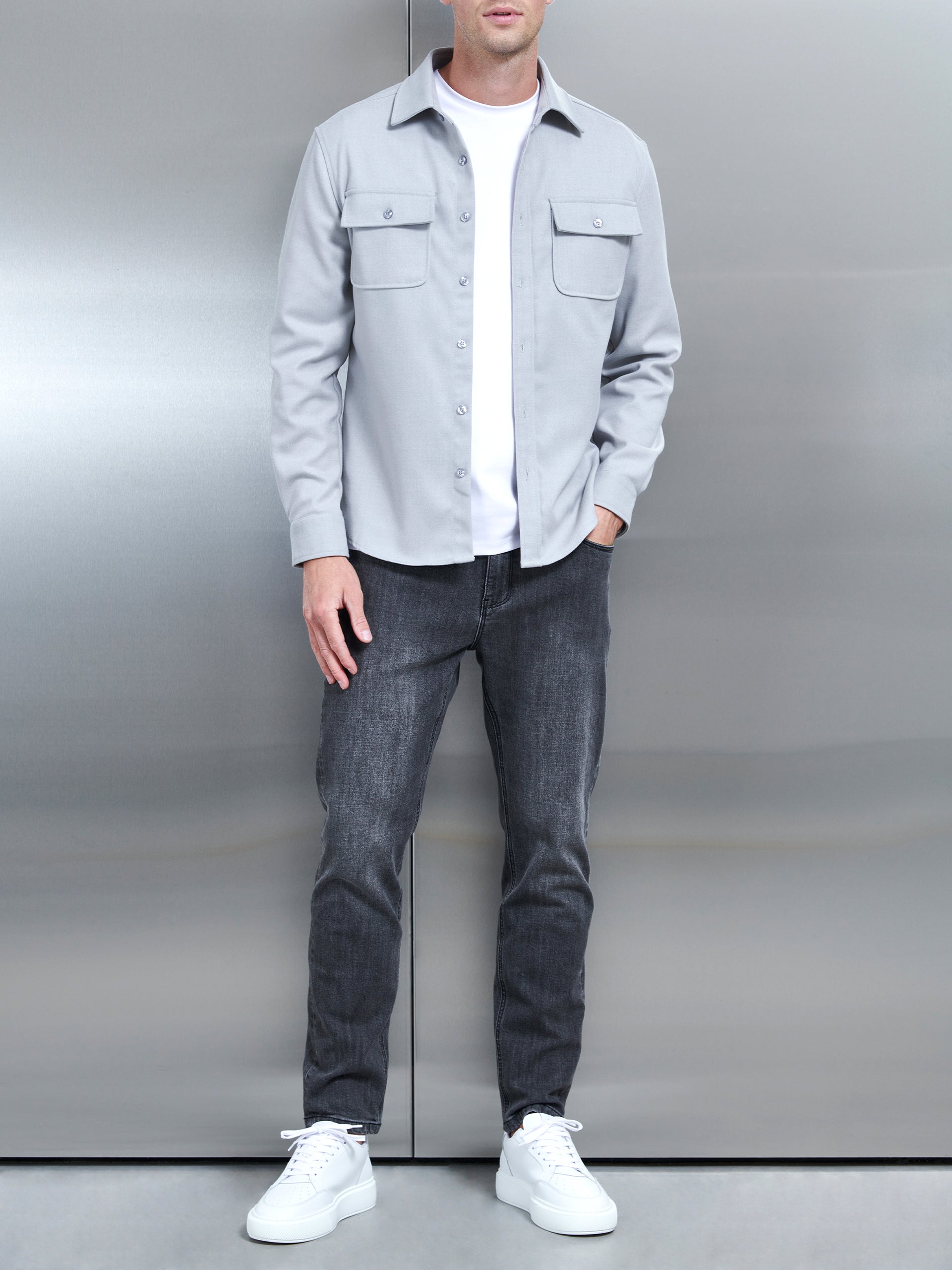 Jeans & Trousers | light blue relaxed fit denim jeans | Freeup