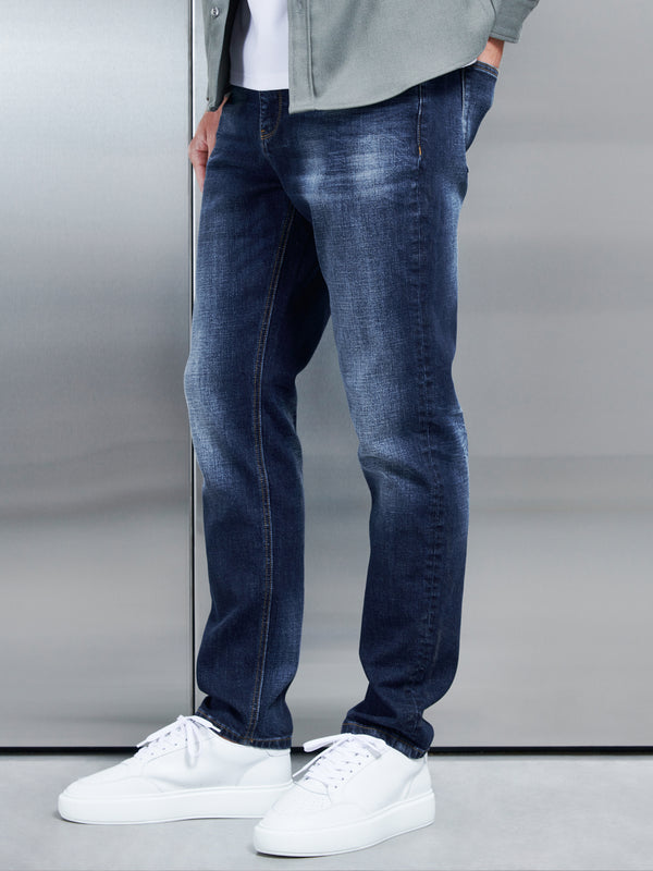 Relaxed Fit Denim Jeans in Dark Wash