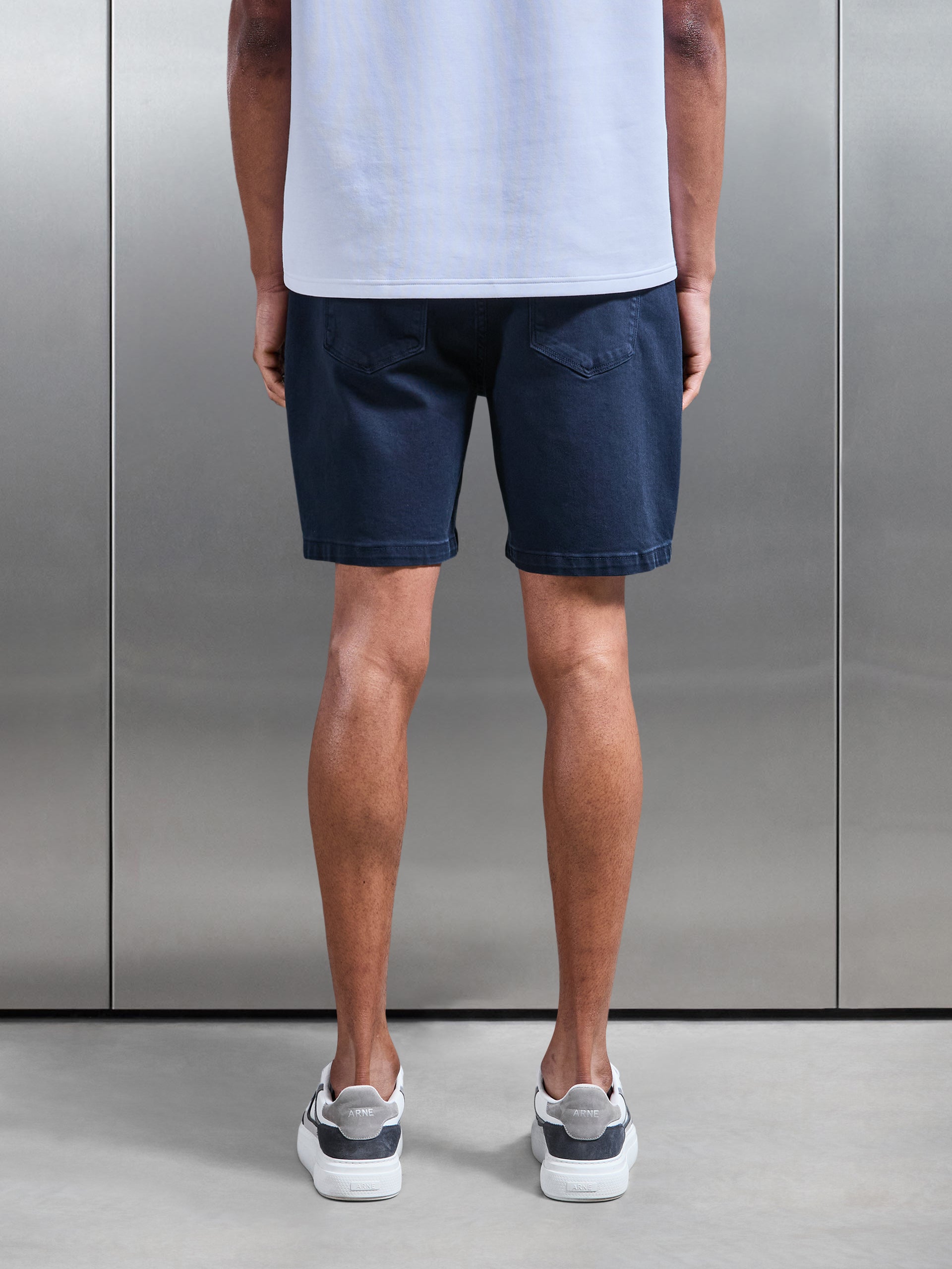 Relaxed Fit Denim Short in Navy