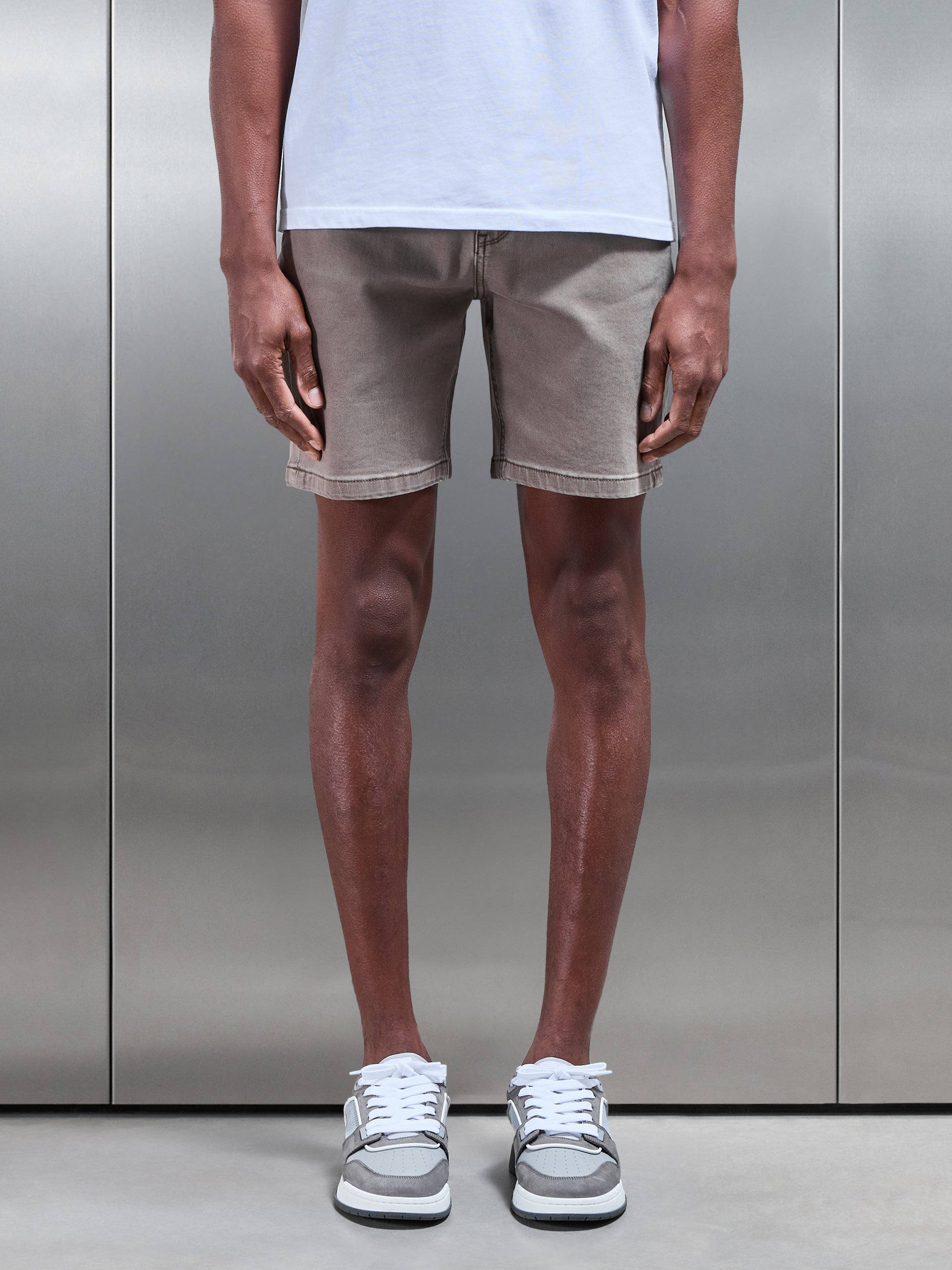 Relaxed Fit Denim Short in Olive