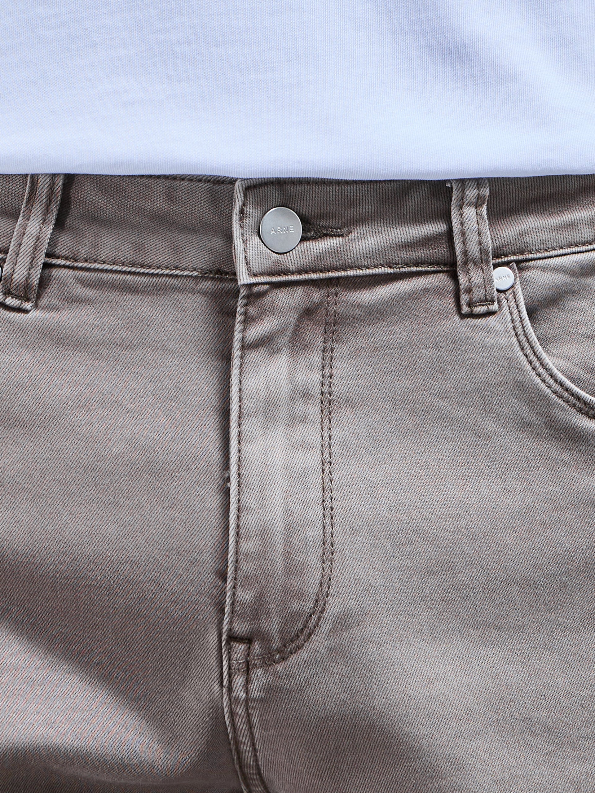 Relaxed Fit Denim Short in Olive