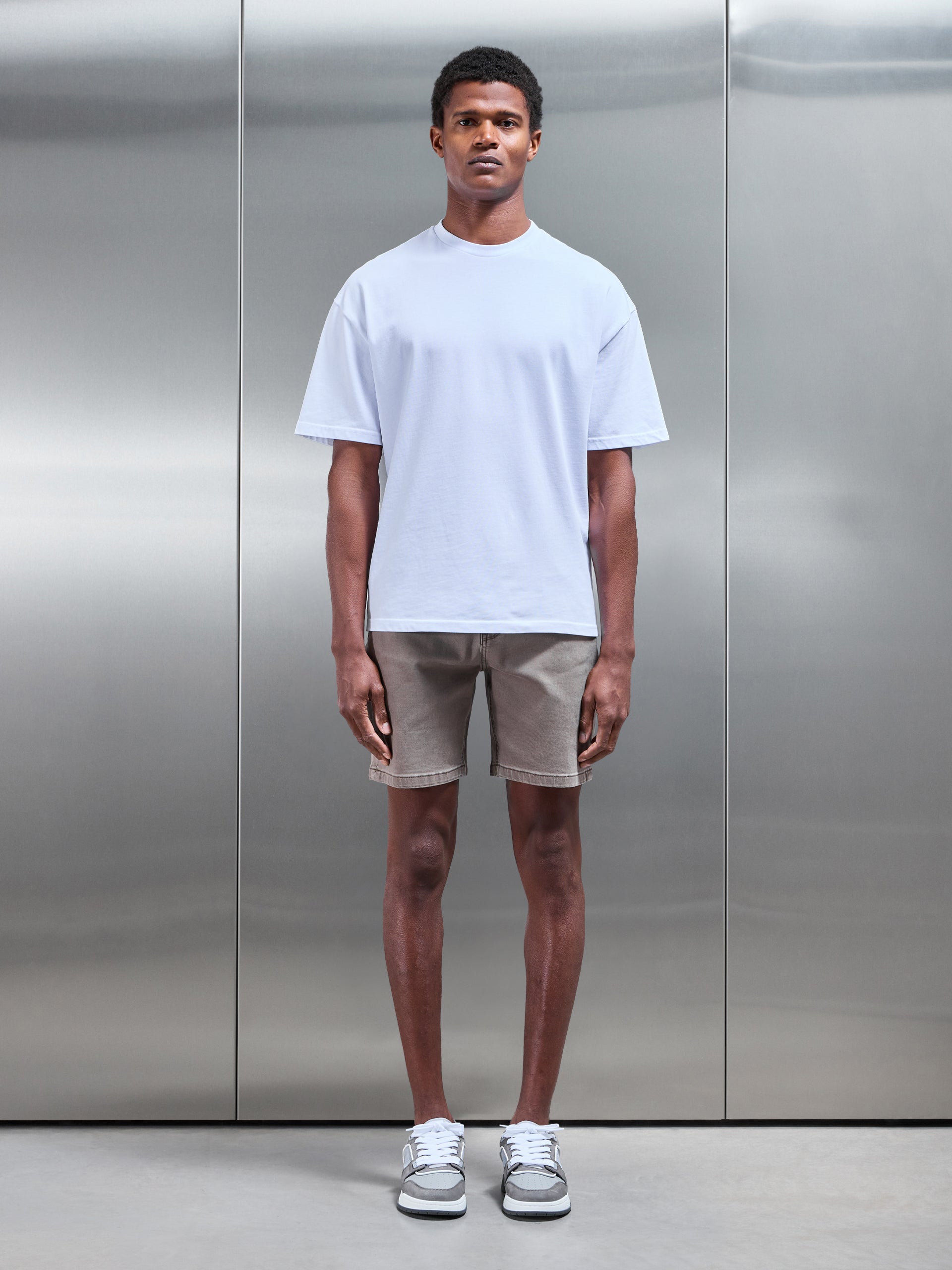 Relaxed Fit Denim Short in Olive