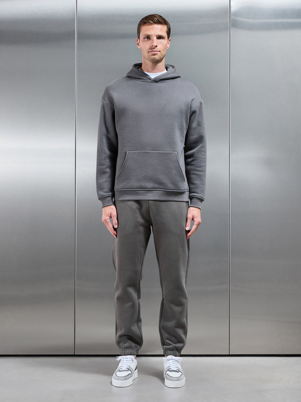 Relaxed Fit Jogger in Grey