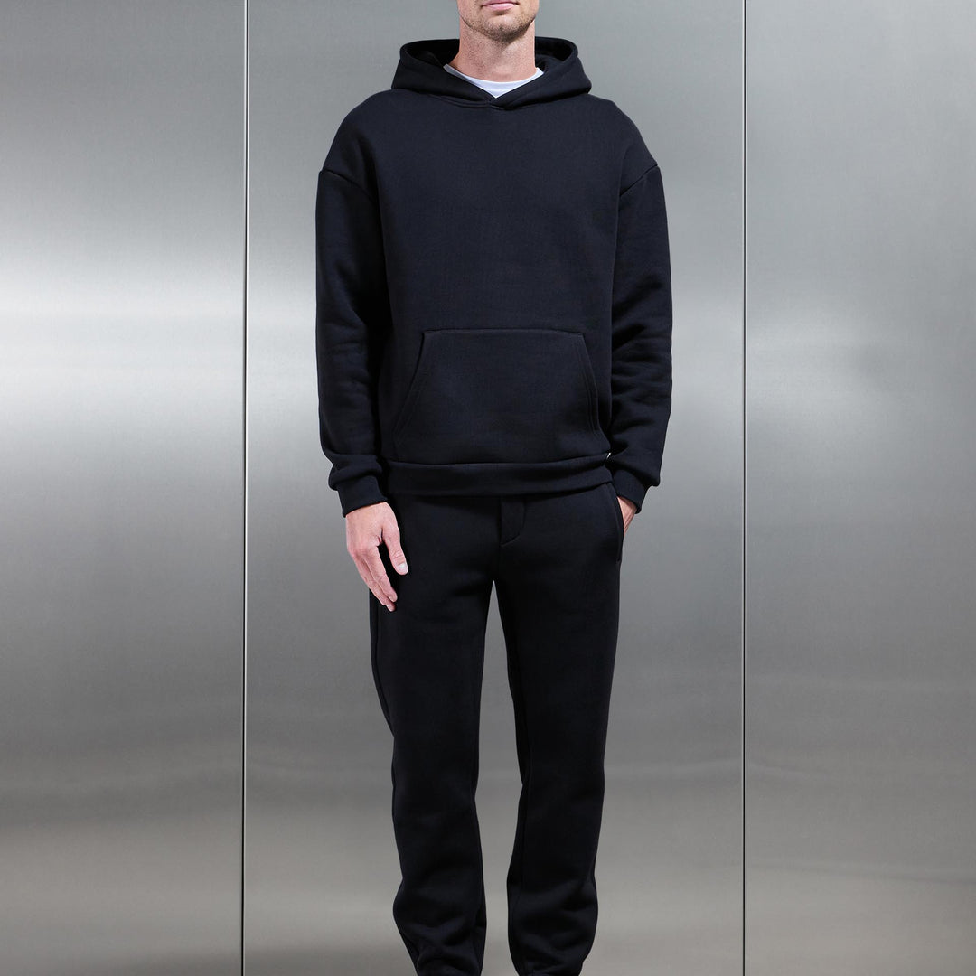 Relaxed Fit Jogger in Black