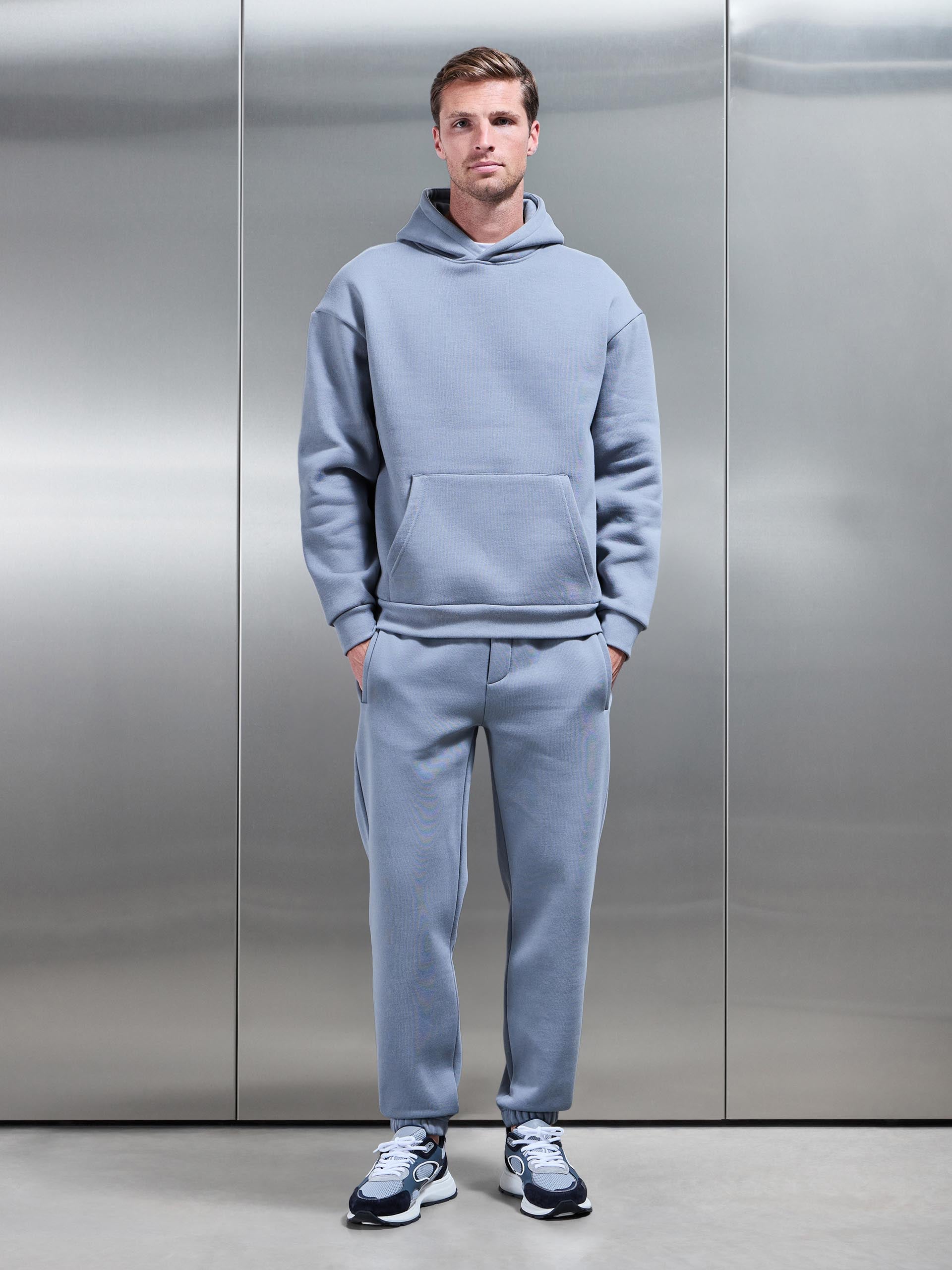 Relaxed Fit Jogger in Coast Blue