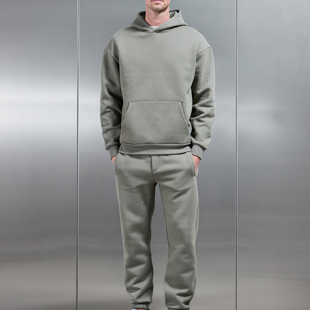 Relaxed Fit Jogger in Olive