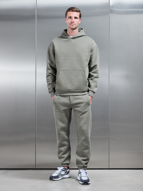 Relaxed Fit Jogger in Olive