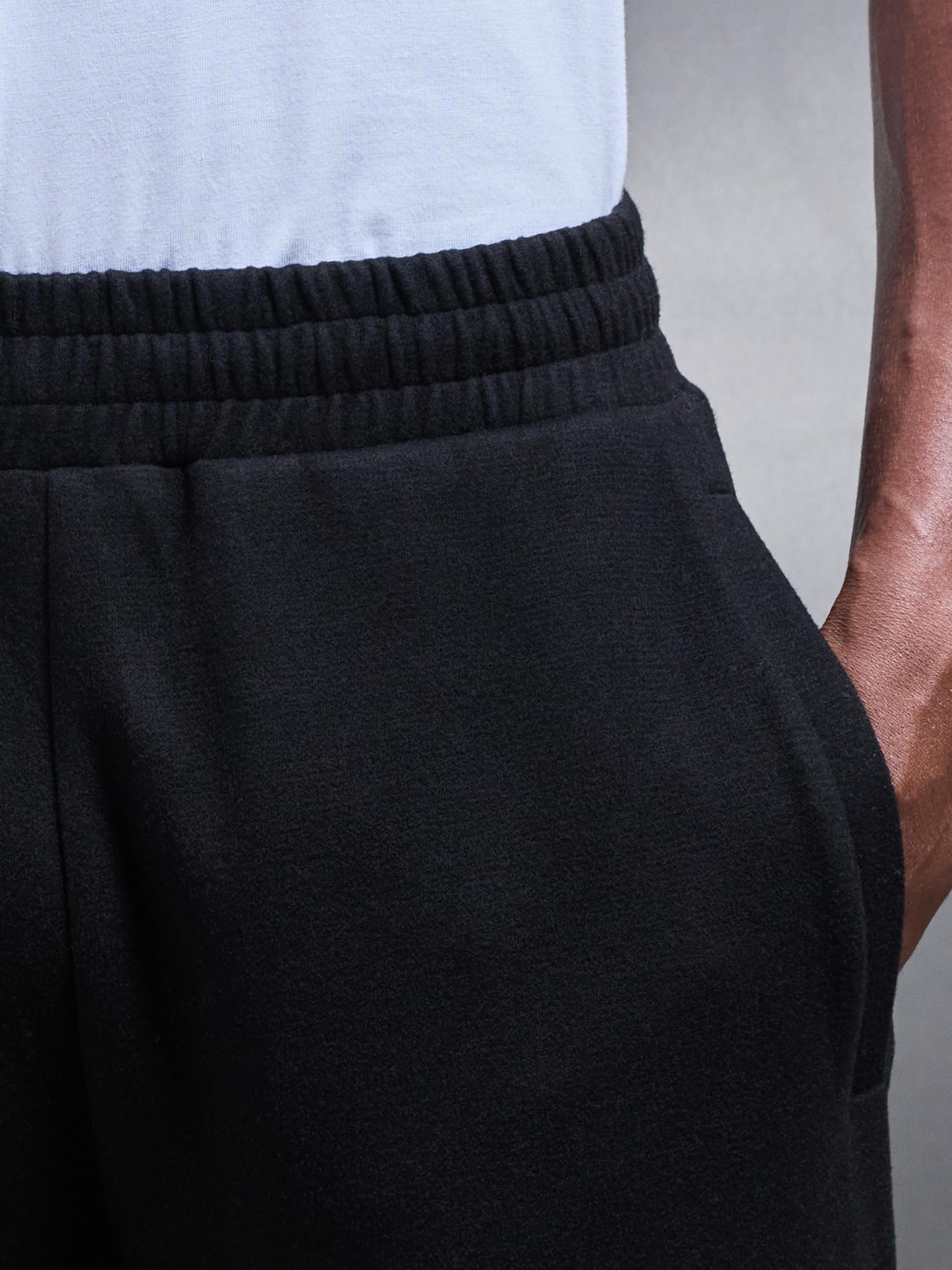 Relaxed Fit Knitted Jogger in Black