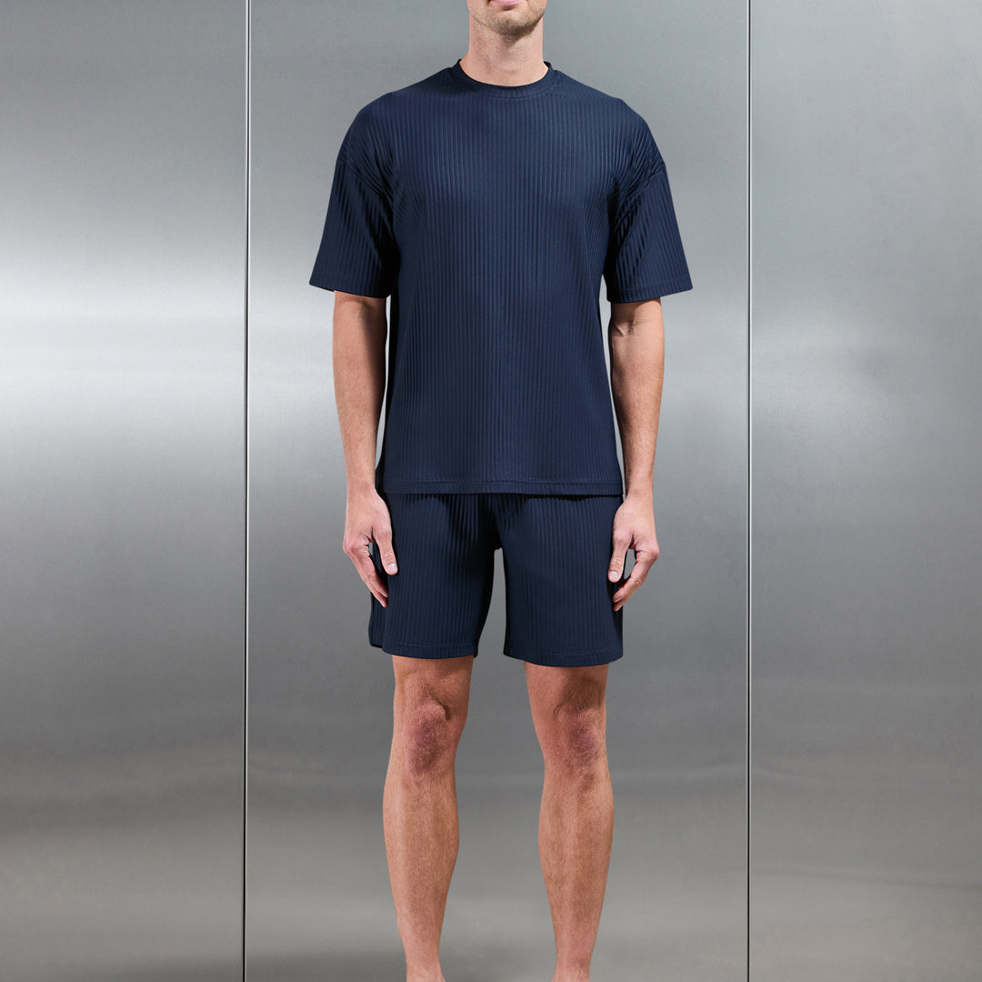 Relaxed Fit Pleated Short in Navy