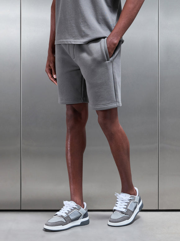 Relaxed Fit Short in Grey
