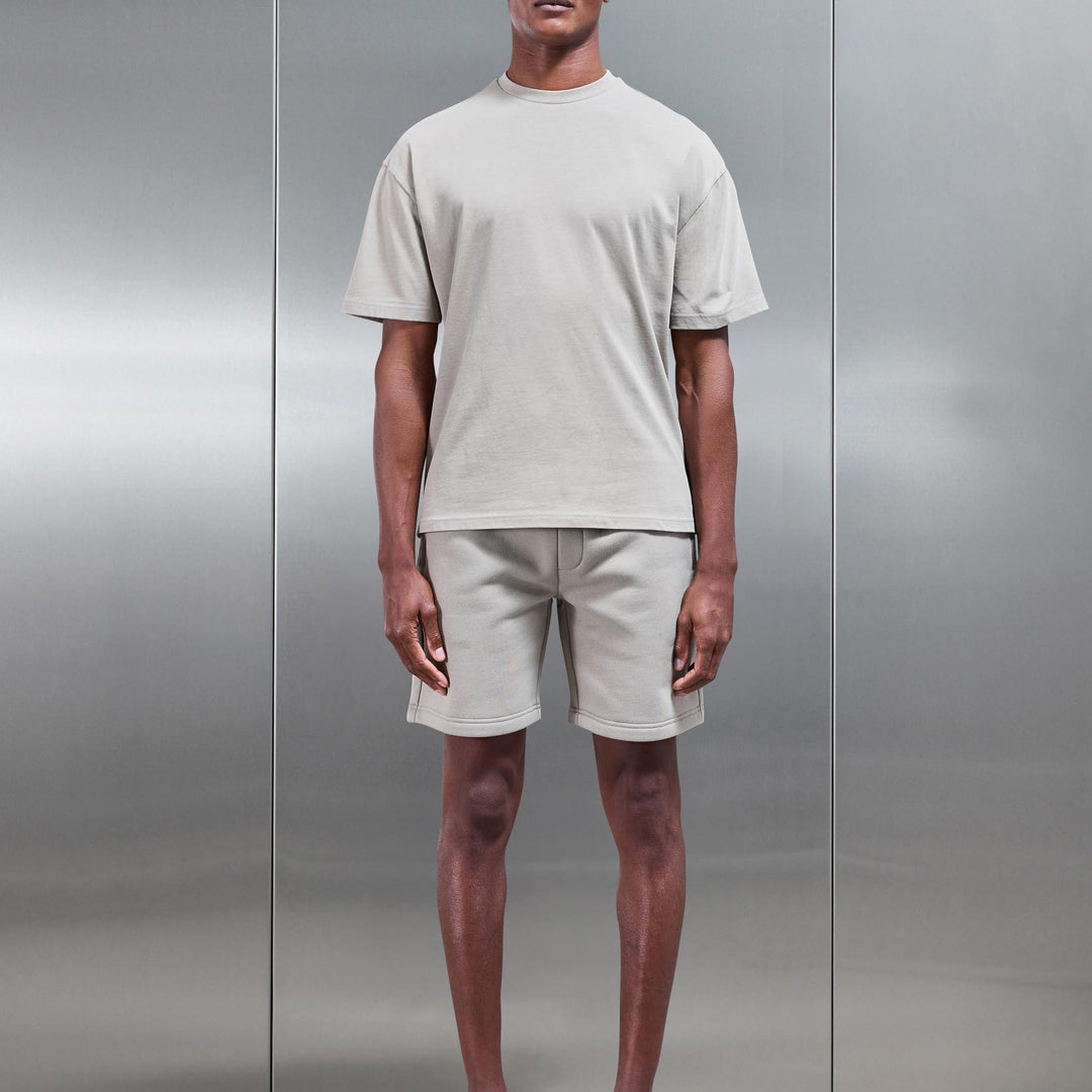 Relaxed Fit Short in Stone