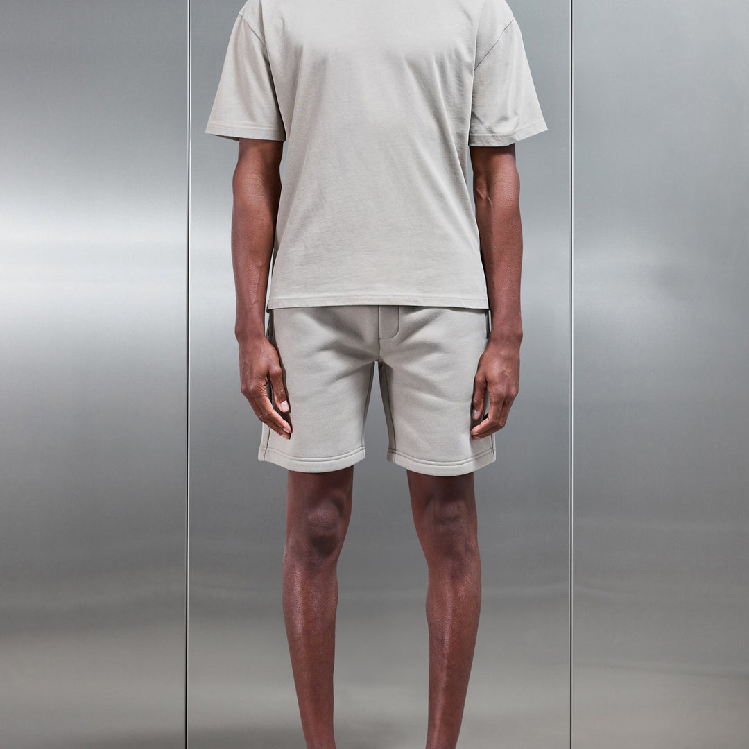 Relaxed Fit Short in Stone