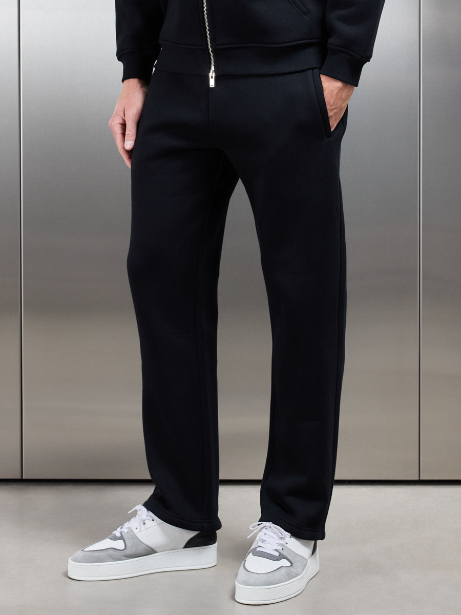 Relaxed Fit Straight Leg Jogger in Black