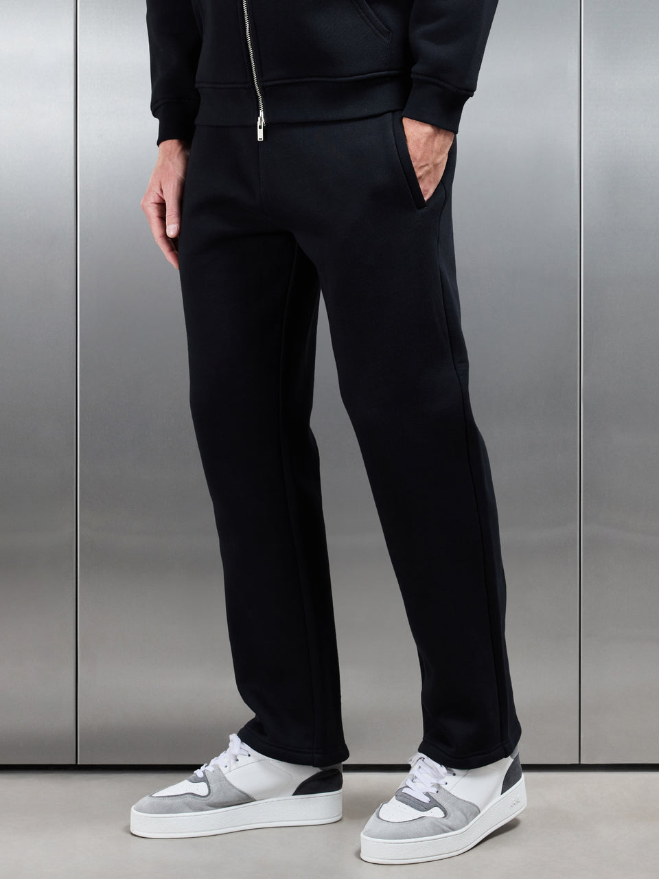 Relaxed Fit Straight Leg Jogger in Black