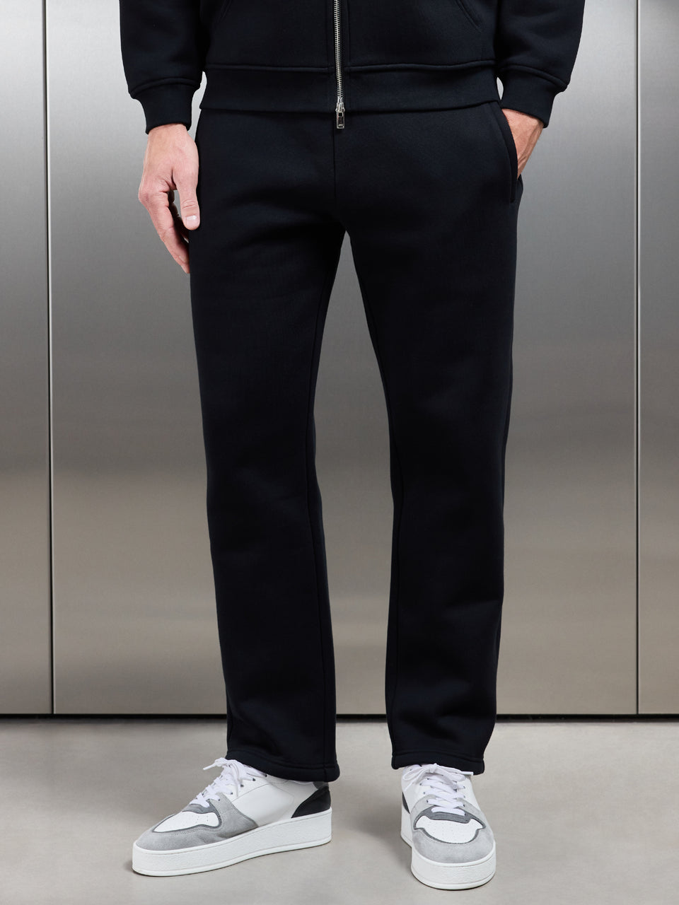 Relaxed Fit Straight Leg Jogger in Black