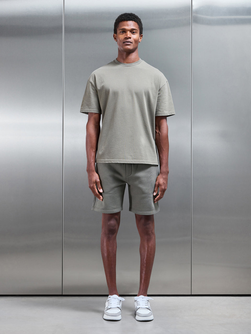 Relaxed Fit T-Shirt in Olive