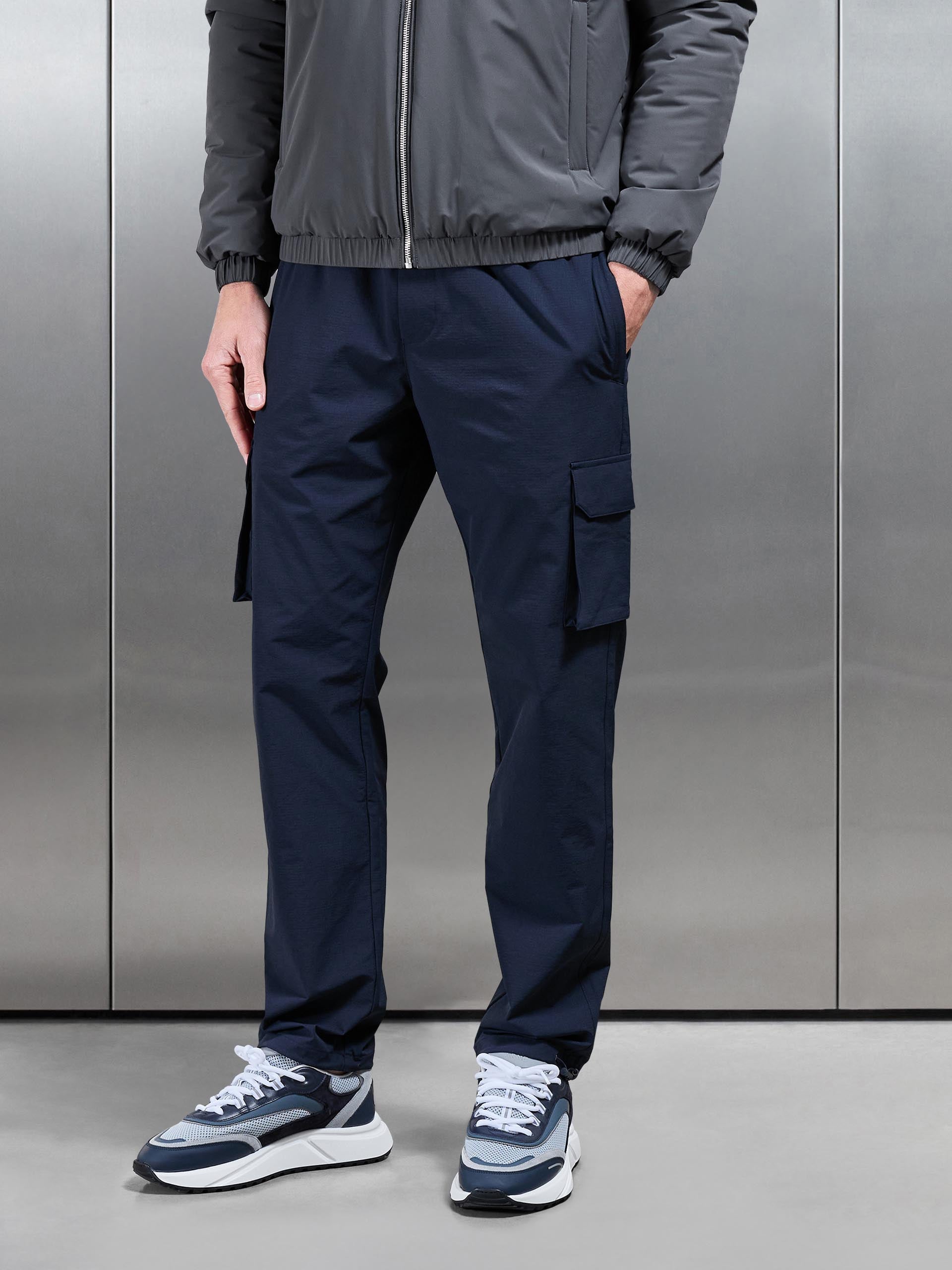 Relaxed Fit Utility Cargo Pant in Navy