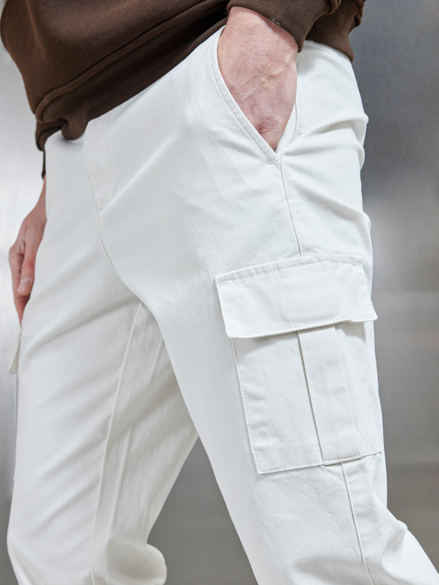 Smart Relaxed Cotton Cargo Pant in Off White