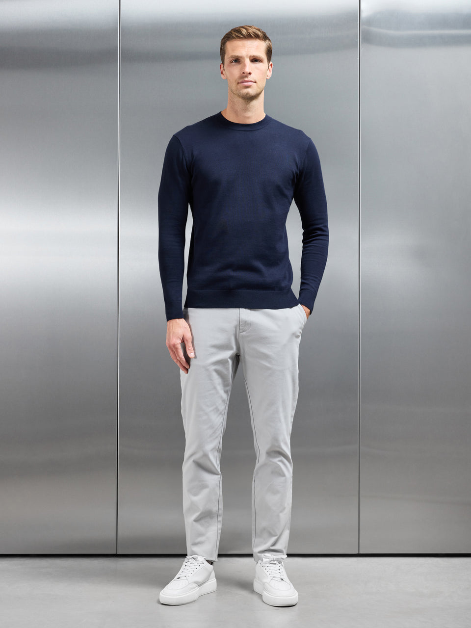 Relaxed Fit Chino Trouser in Mid Grey