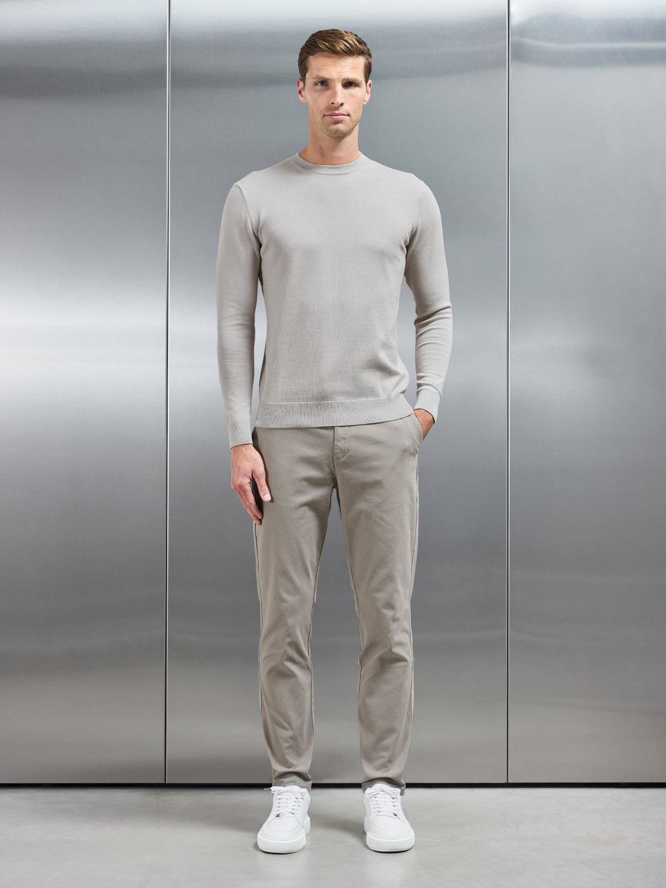 Relaxed Fit Chino Trouser in Taupe