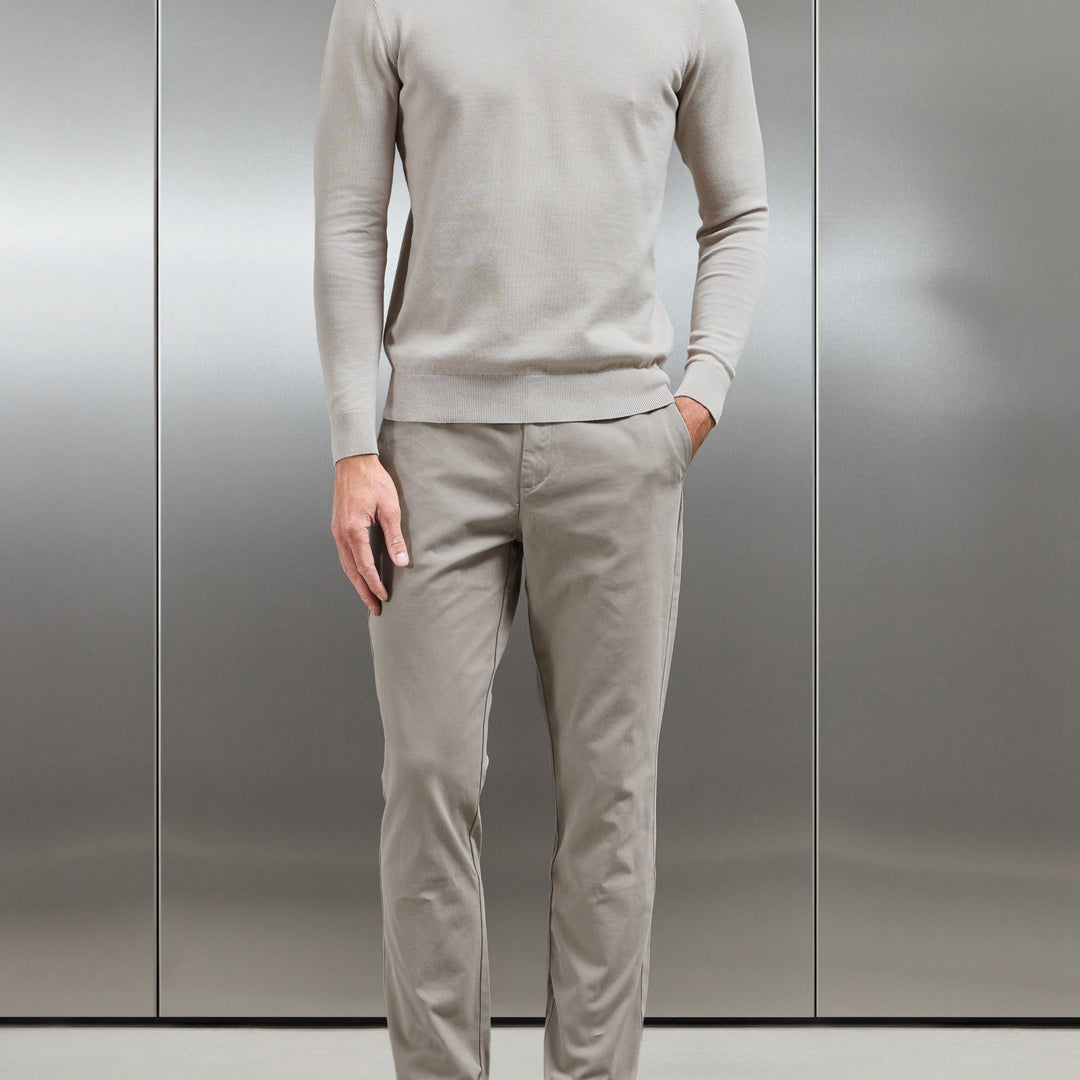 Relaxed Fit Chino Trouser in Taupe