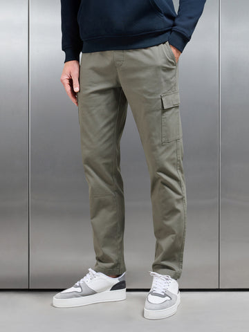 Relaxed Fit Cotton Cargo Pant in Olive
