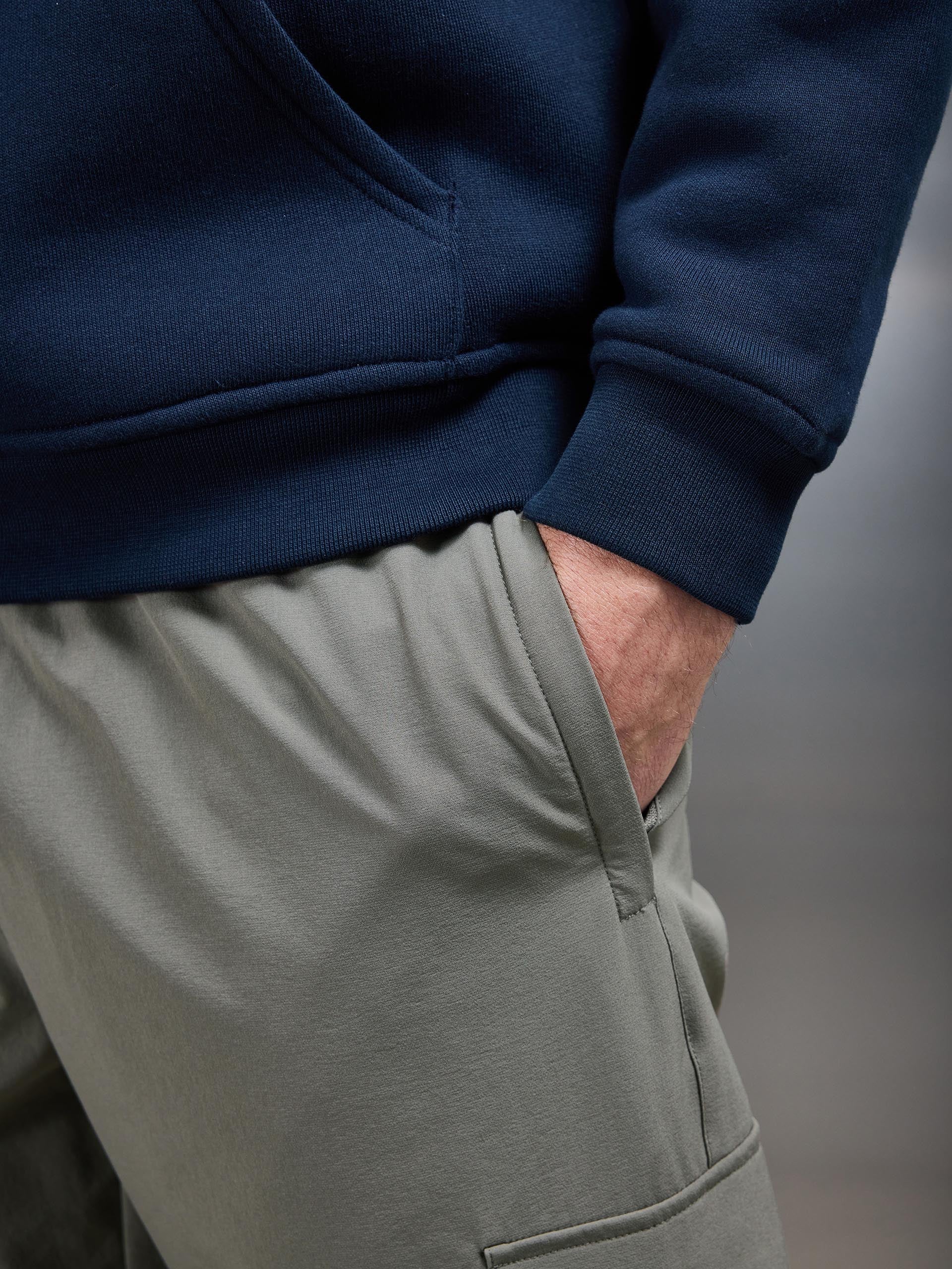 Relaxed Fit Nylon Cargo Pant in Olive