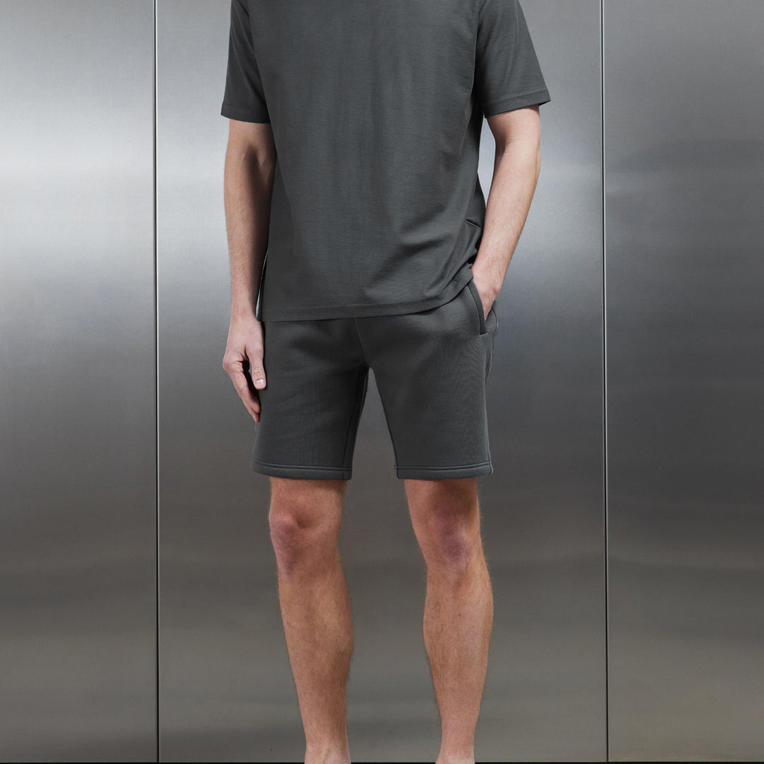 Relaxed Fit Short in Grey