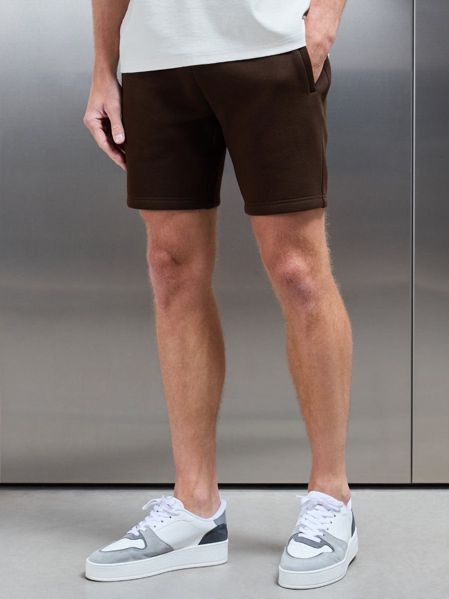 Relaxed Fit Short in Brown