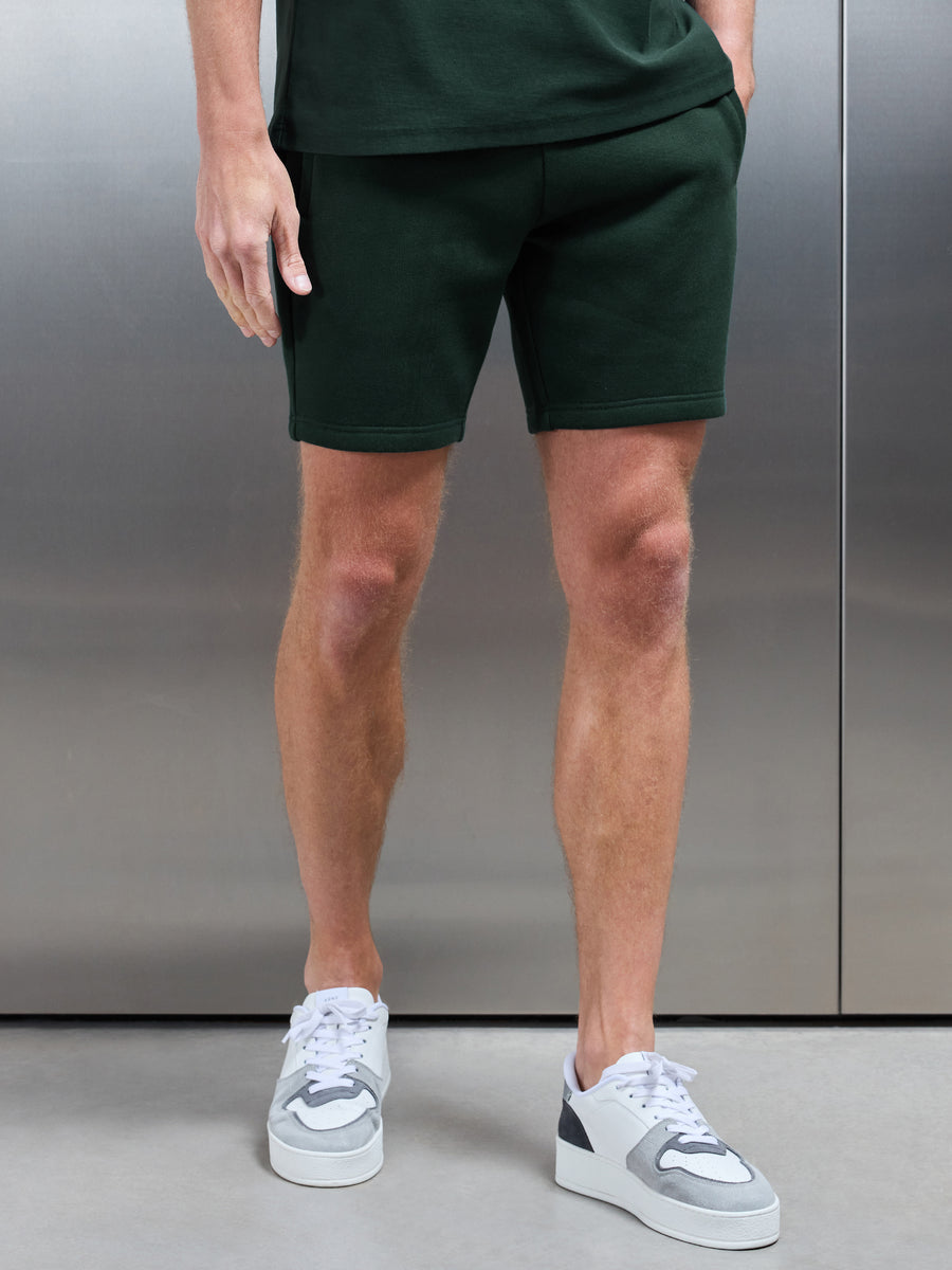 Relaxed Fit Short in Rich Green