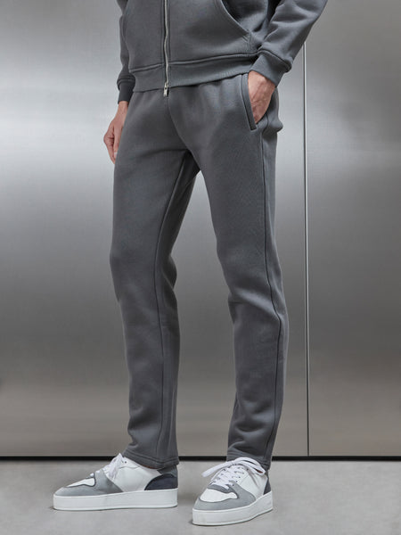 Relaxed Fit Tapered Leg Jogger in Grey