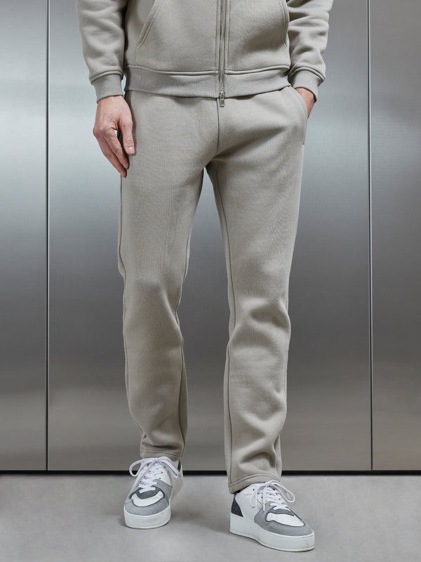 Relaxed Straight Leg Jogger in Stone