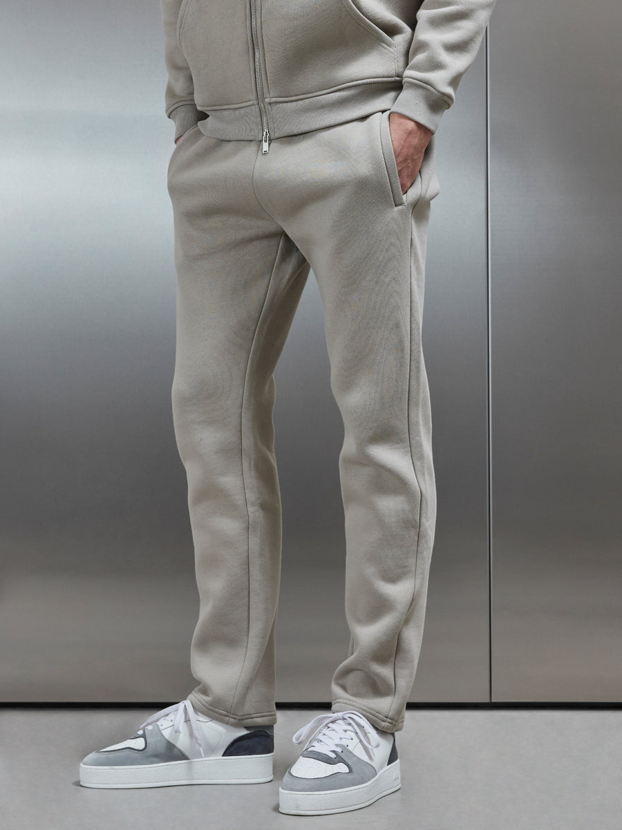 Relaxed Straight Leg Jogger in Stone