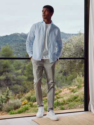Resort Stripe Seersucker Shirt in White