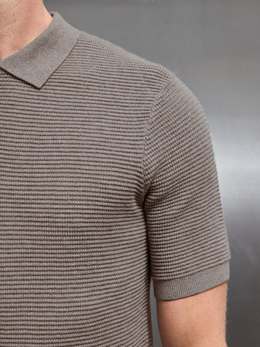 Ribbed Knitted Zip Polo Shirt in Taupe