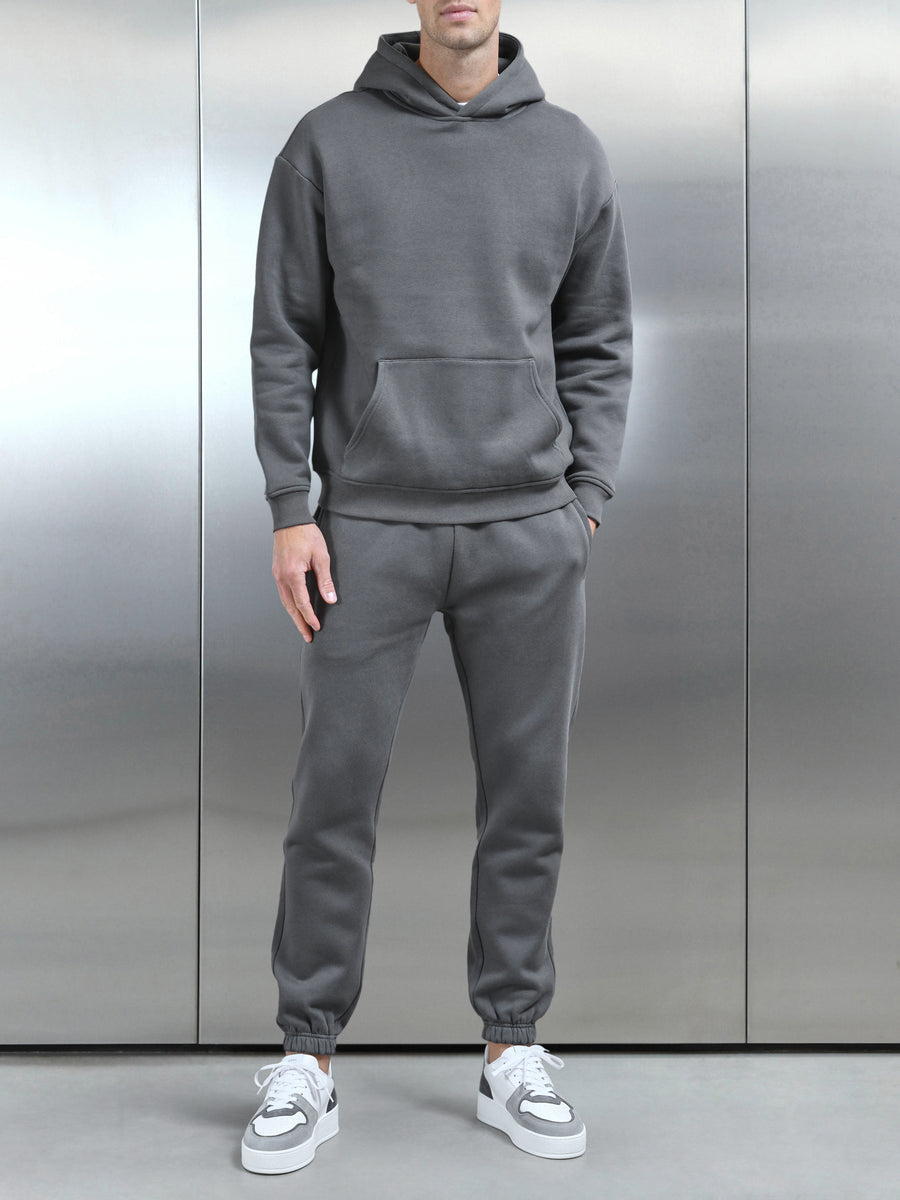 Relaxed Fit Jogger in Charcoal ARNE