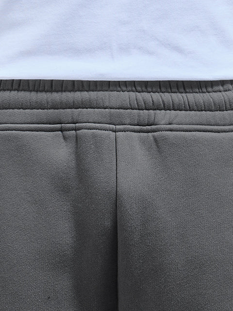 Relaxed Fit Jogger in Grey
