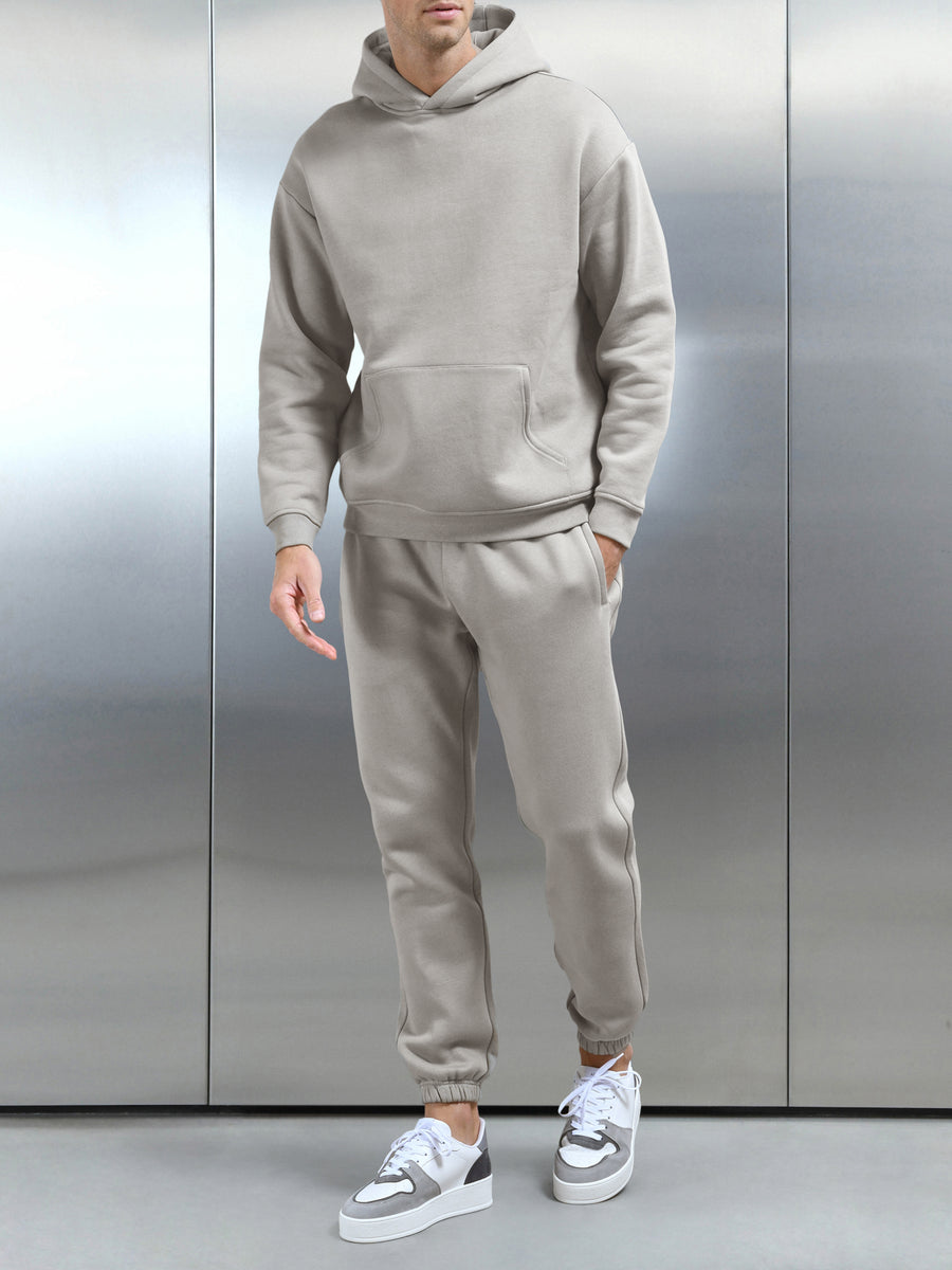 Relaxed Fit Jogger in Stone