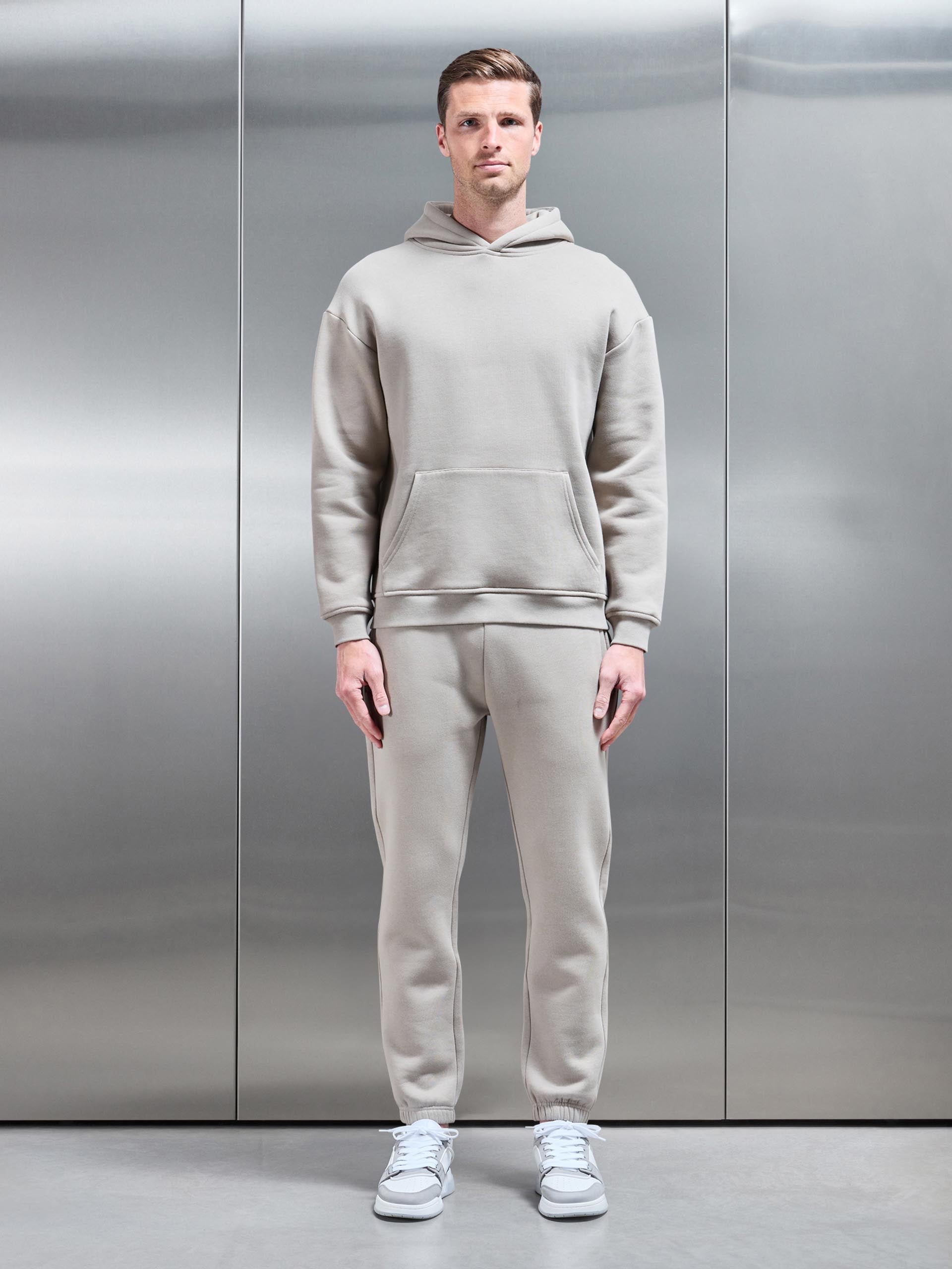 Relaxed Fit Jogger in Stone