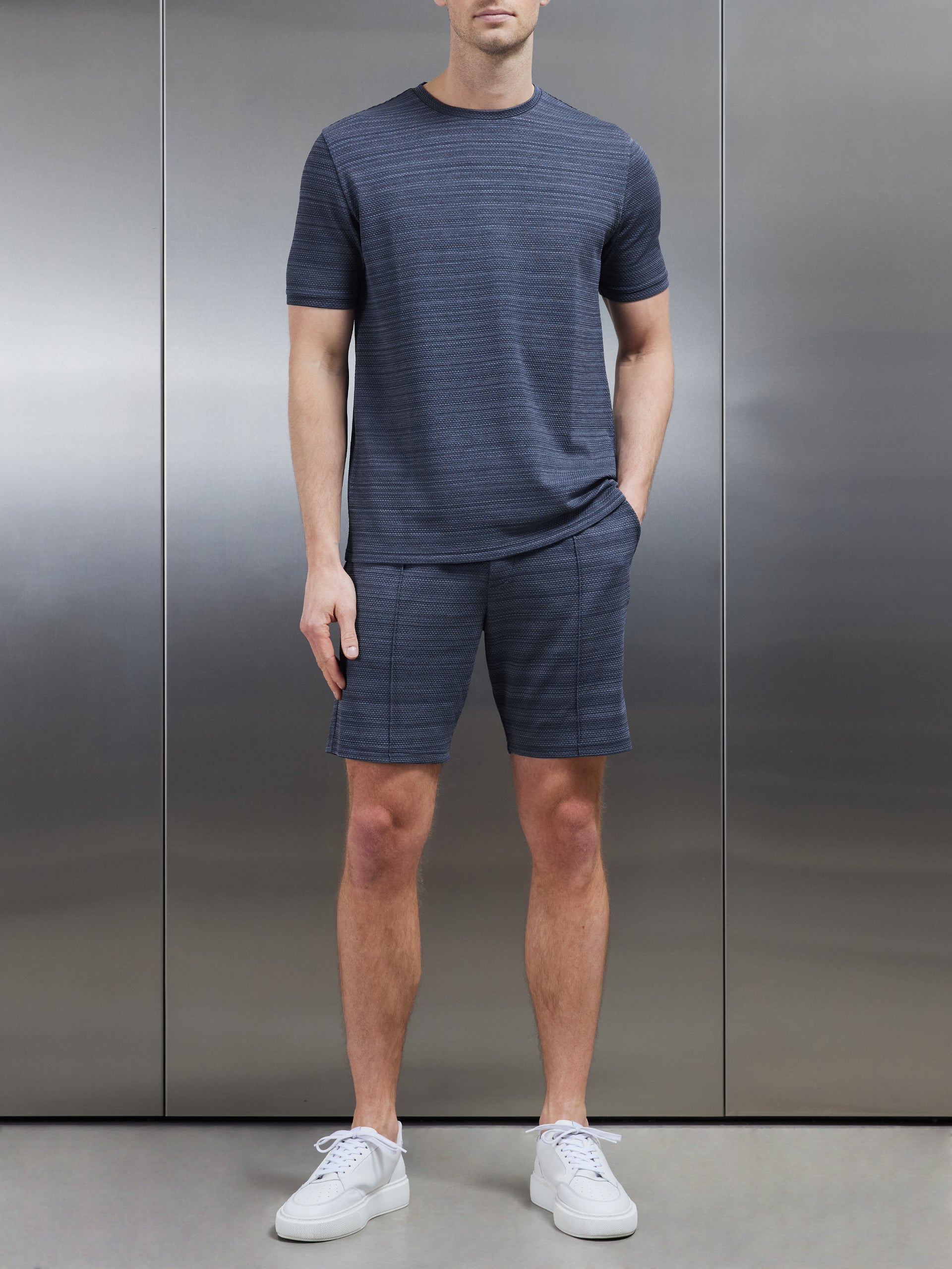 Sacra Short in Navy