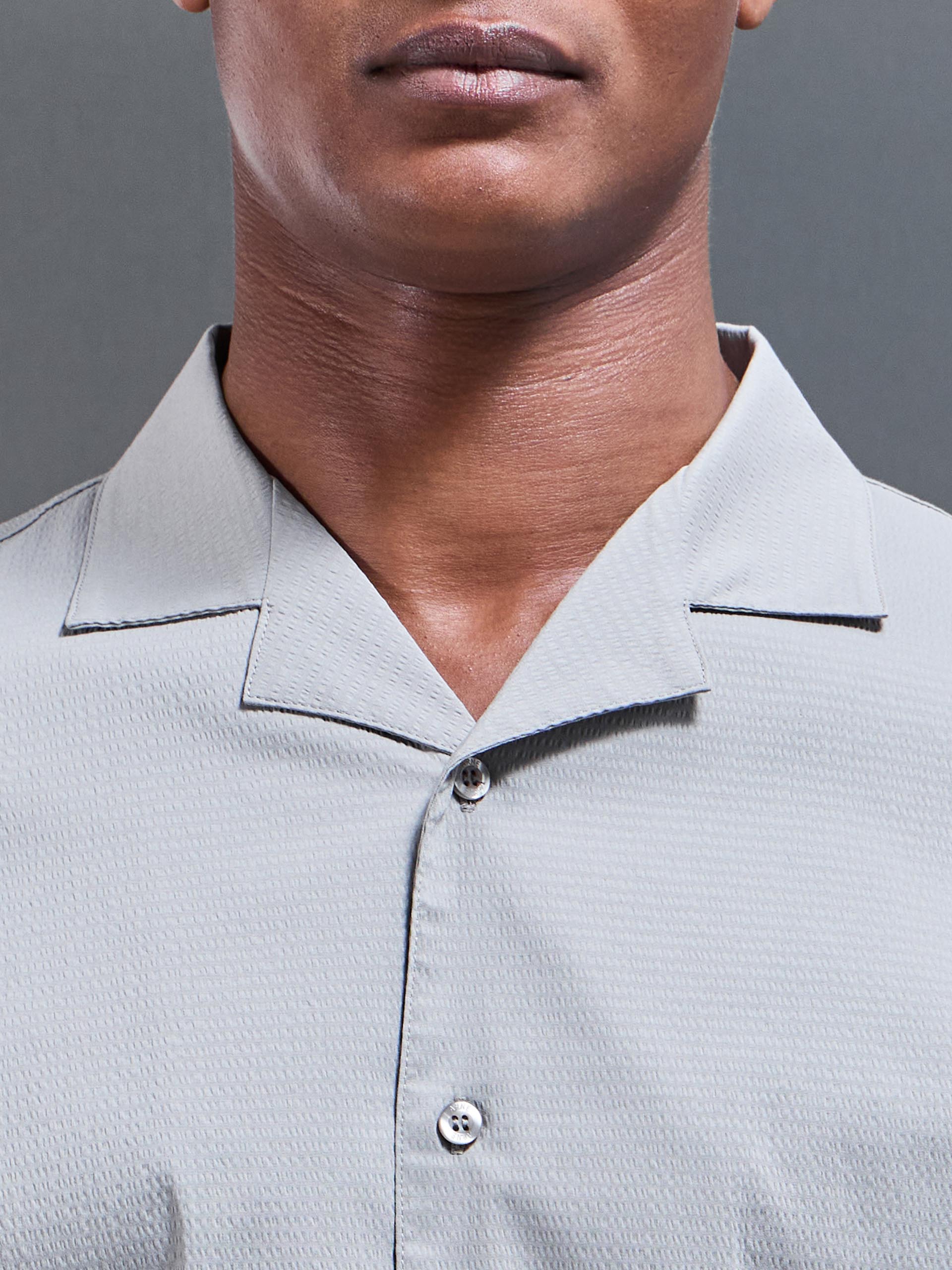 Plain Seersucker Revere Collar Shirt in Stone