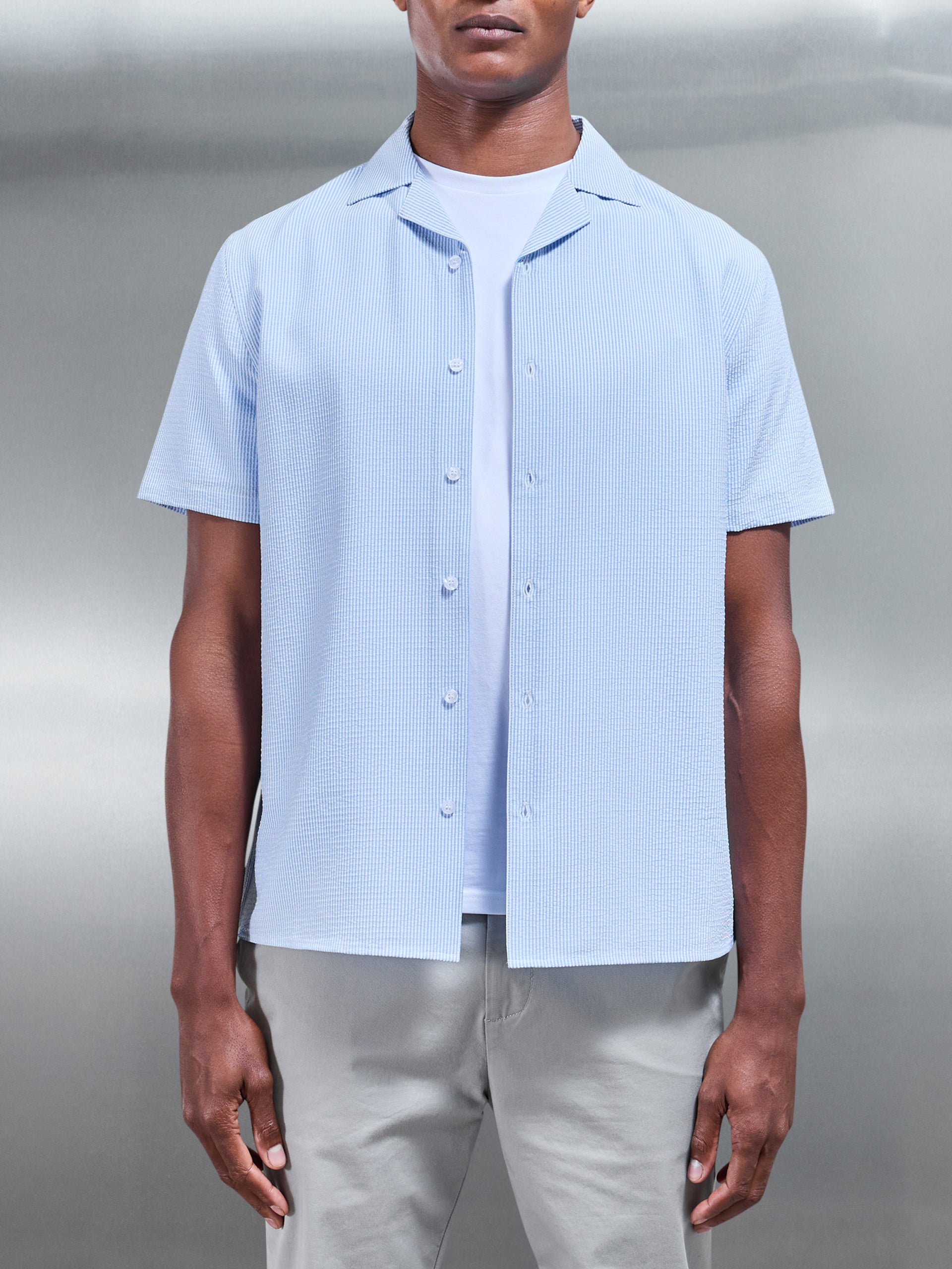 Seersucker Stripe Revere Collar Shirt in Light Blue