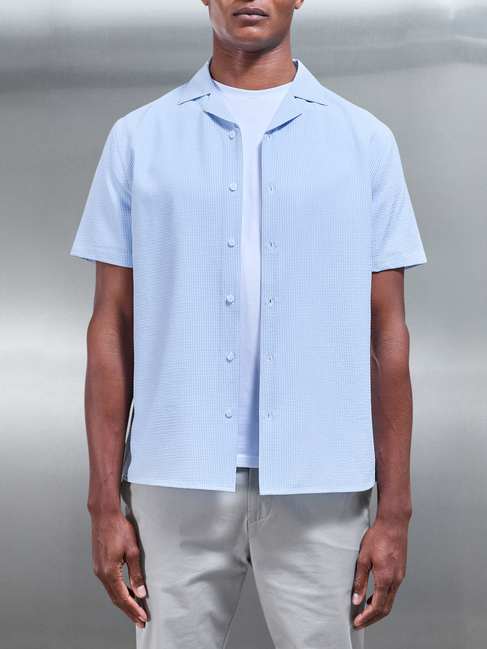 Seersucker Stripe Revere Collar Shirt in Light Blue