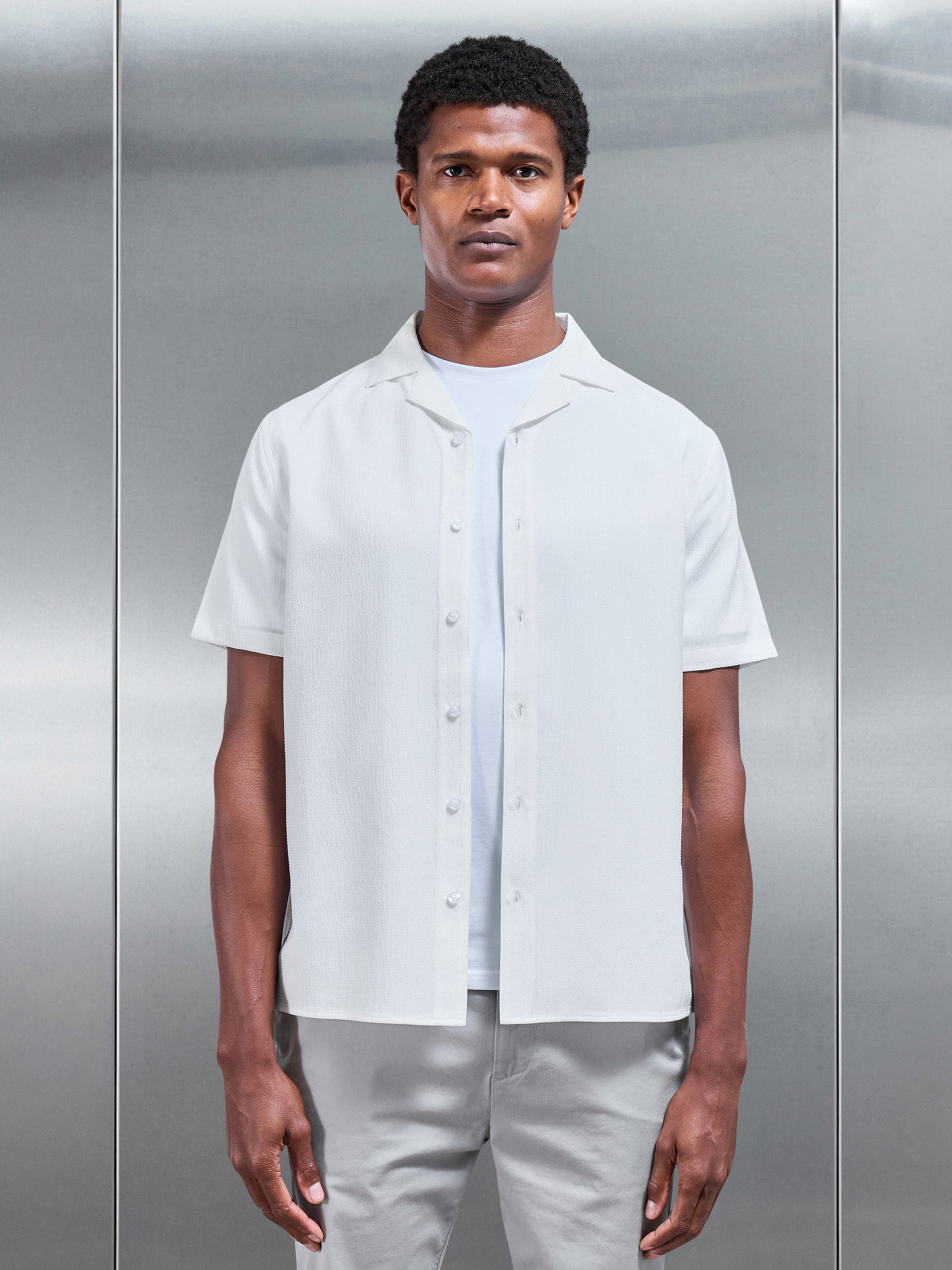 Seersucker Stripe Revere Collar Shirt in White