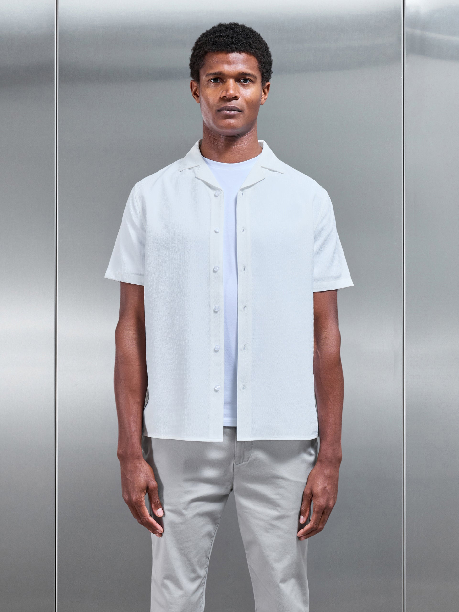 Seersucker Stripe Revere Collar Shirt in White