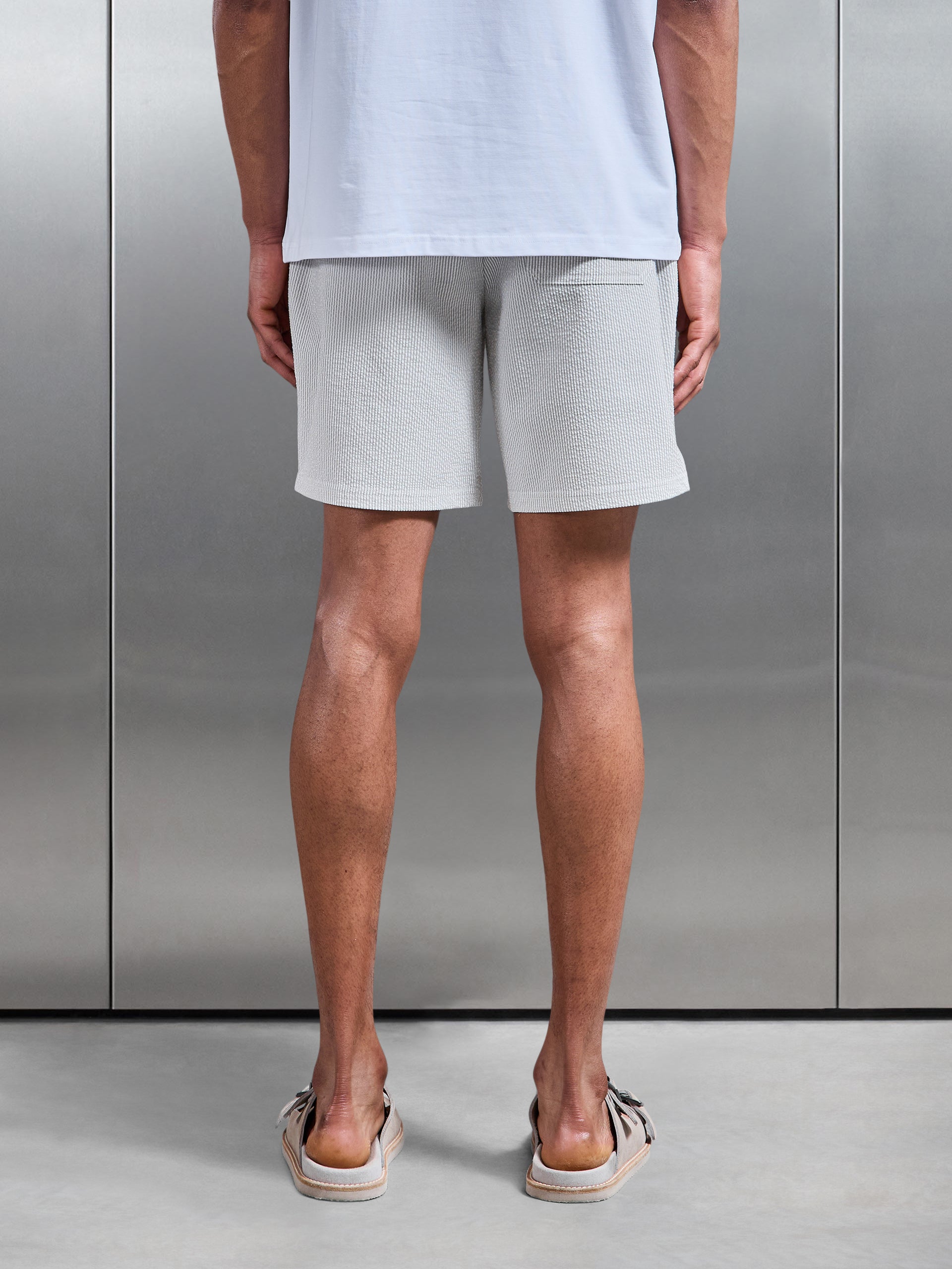 Seersucker Stripe Short in Stone