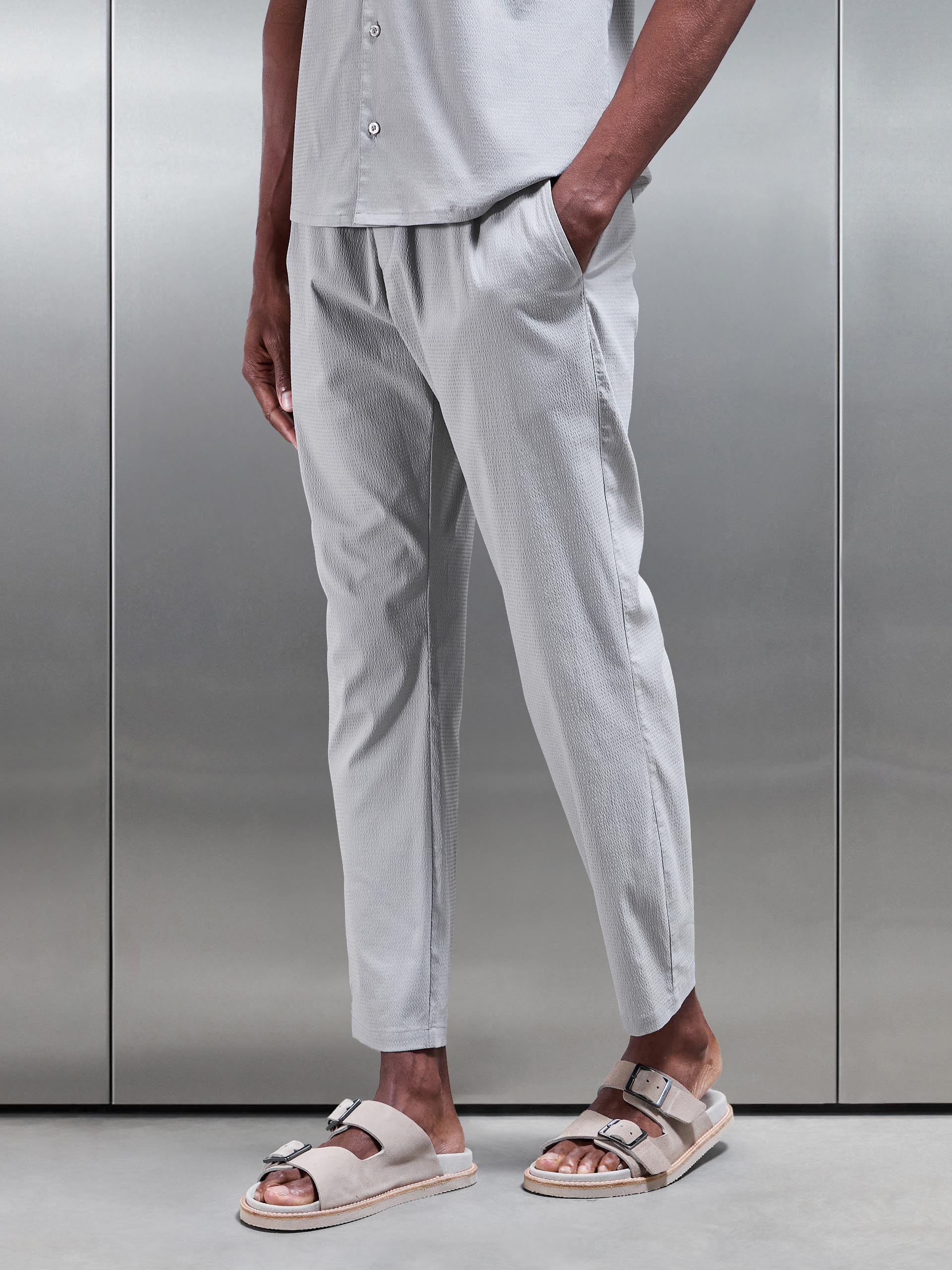 Seersucker Trouser in Stone